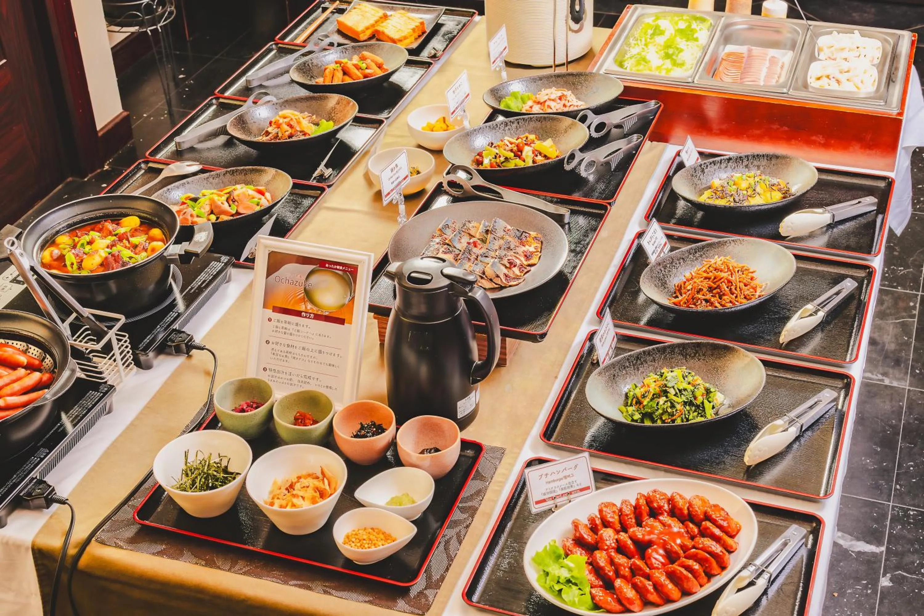 Breakfast in Van Cort Landt Hotel