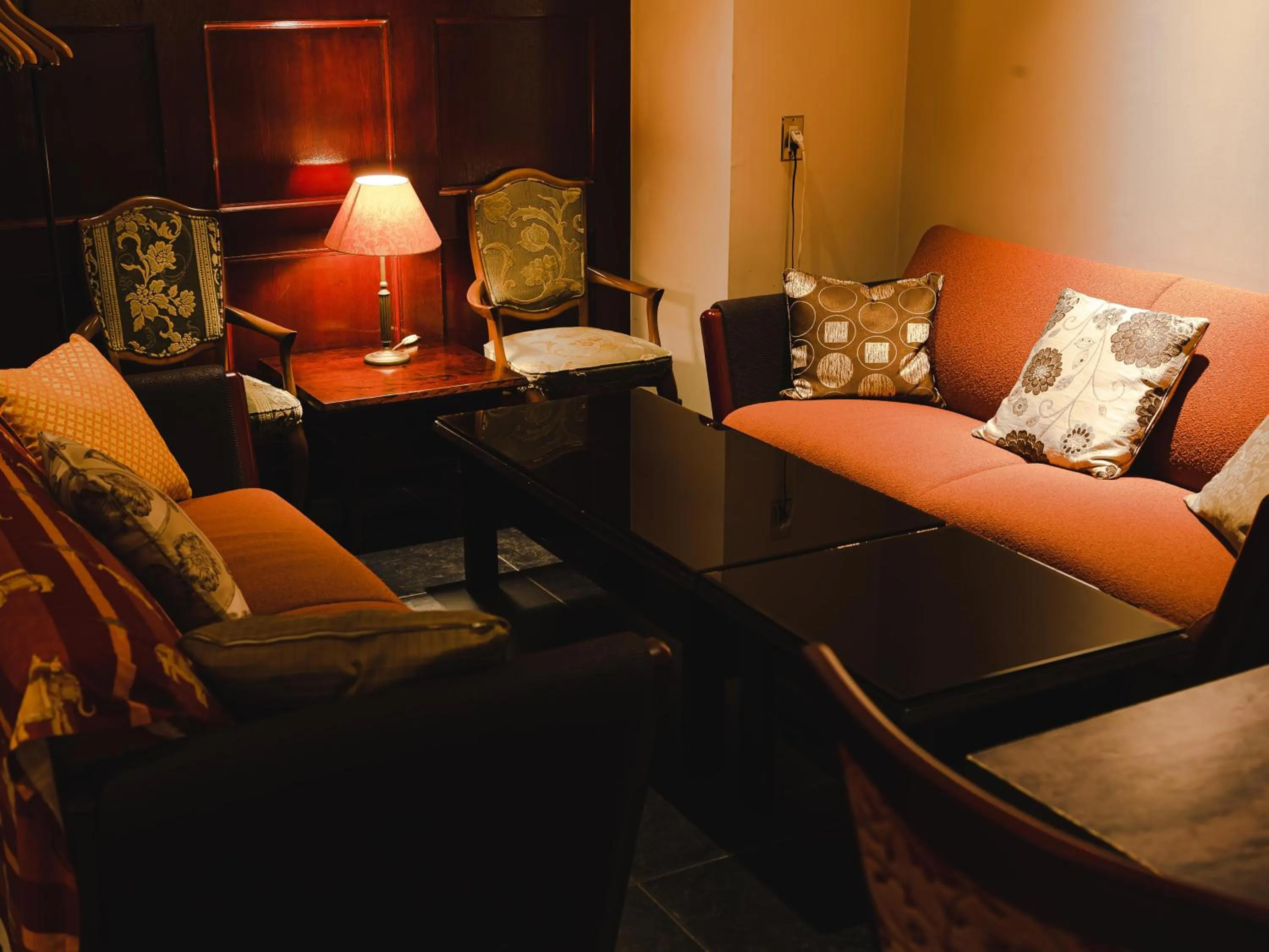 Lounge or bar in Van Cort Landt Hotel