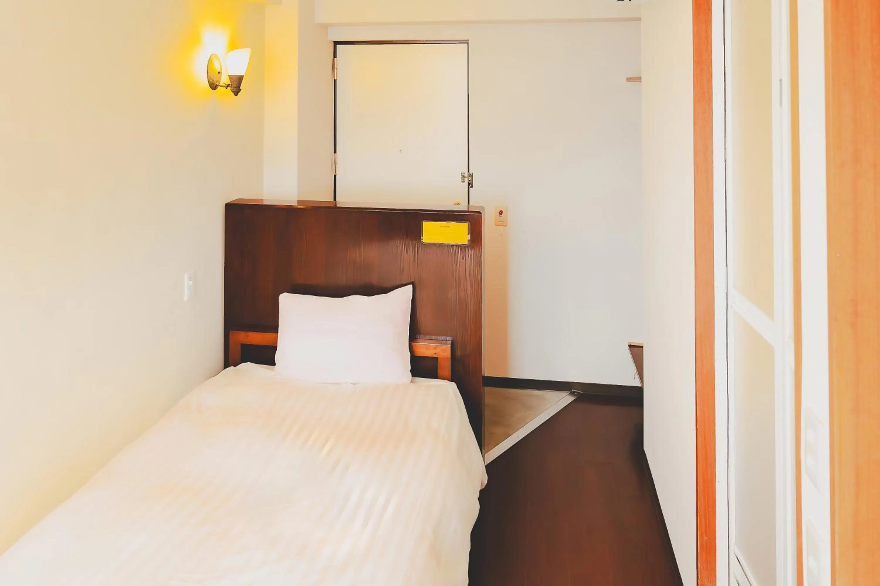 Bedroom, Bed in Van Cort Landt Hotel