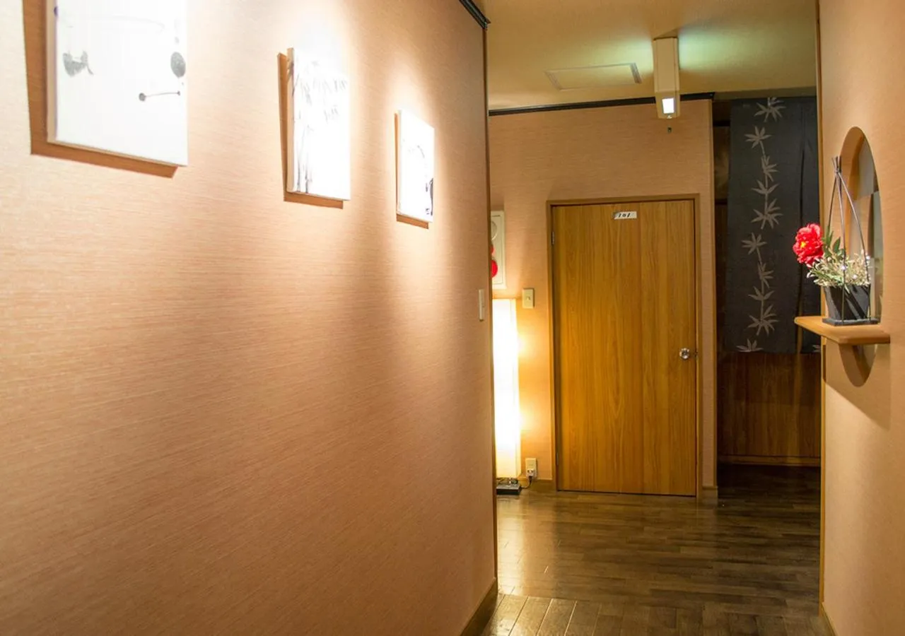 Area and facilities in Asobe