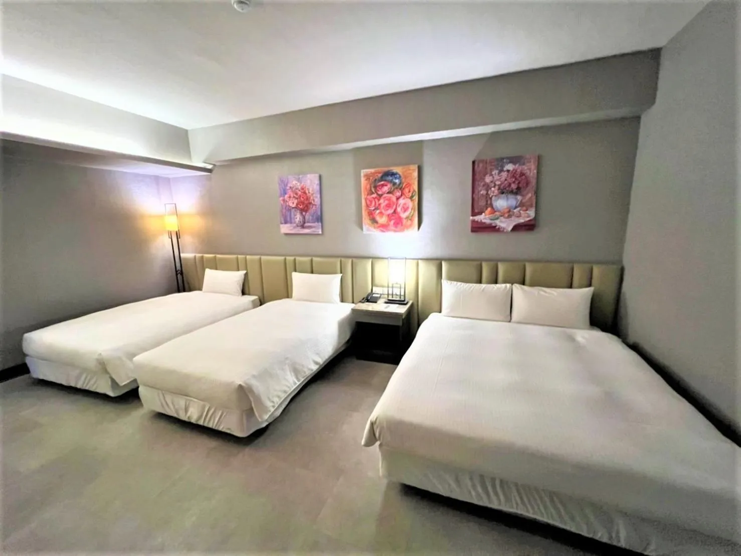 Bedroom, Bed in Kaohsiung Ahotel