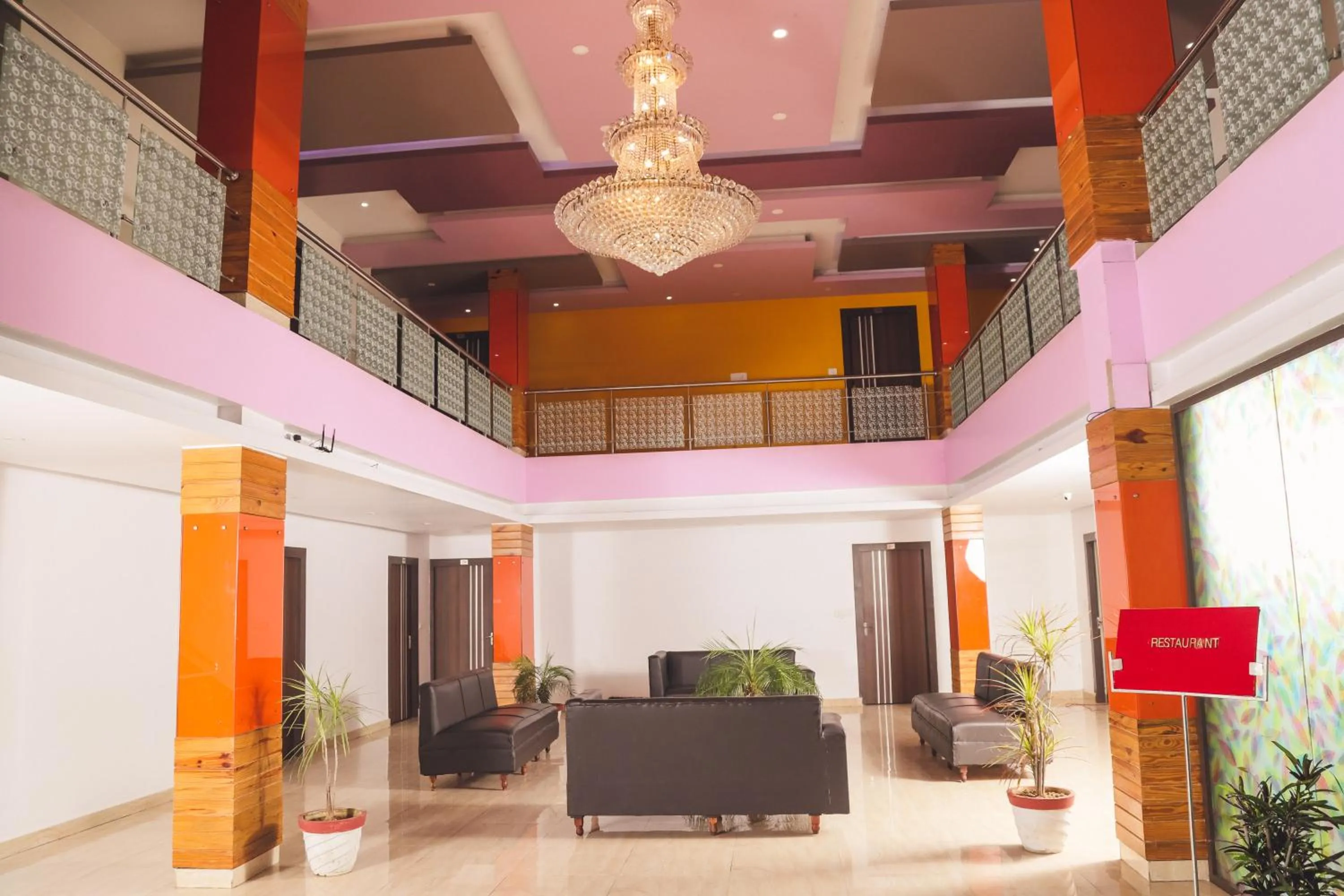 Hotel Vaishnavi Heights
