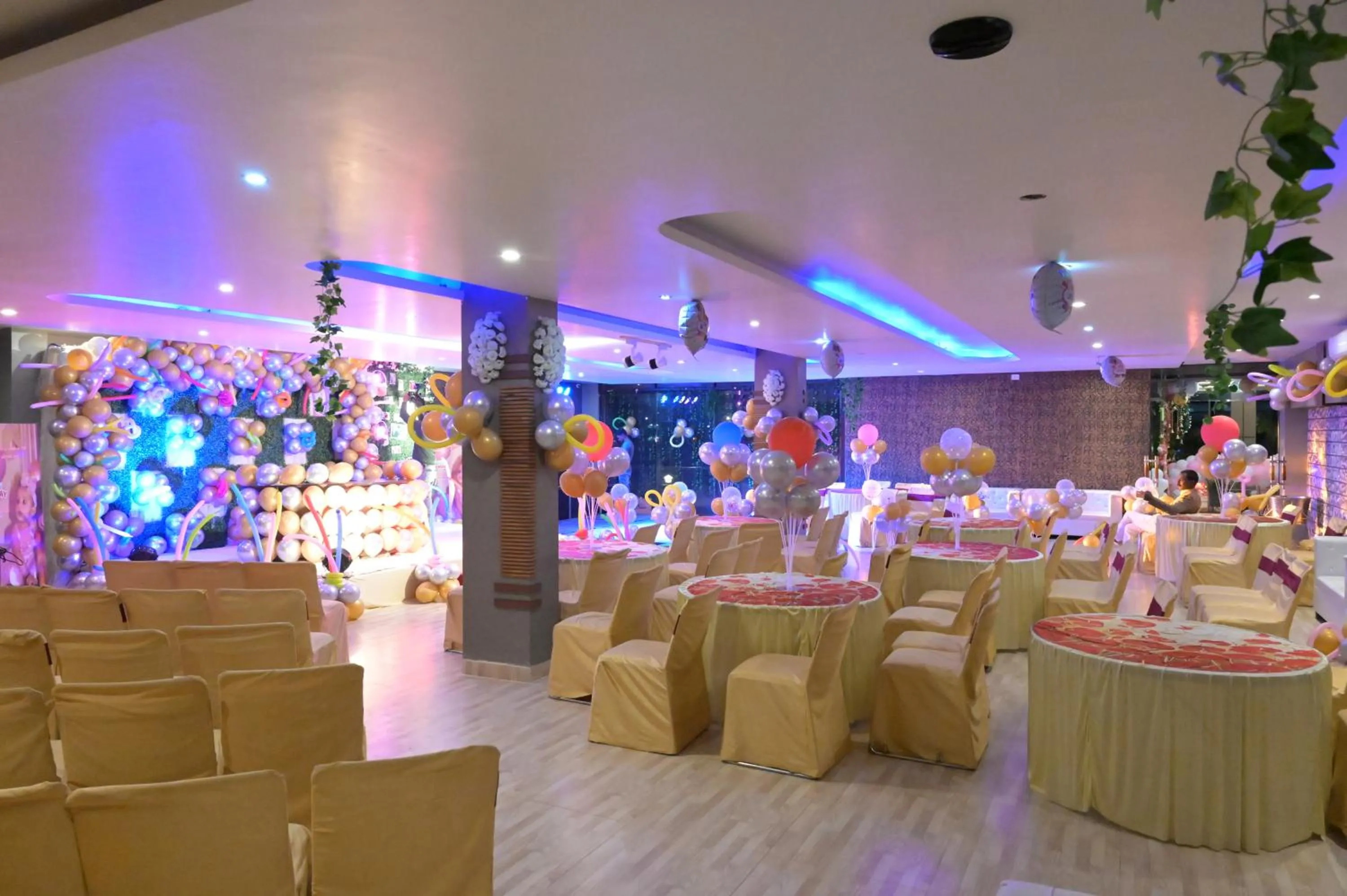 Banquet/Function facilities in Hotel Vaishnavi Heights