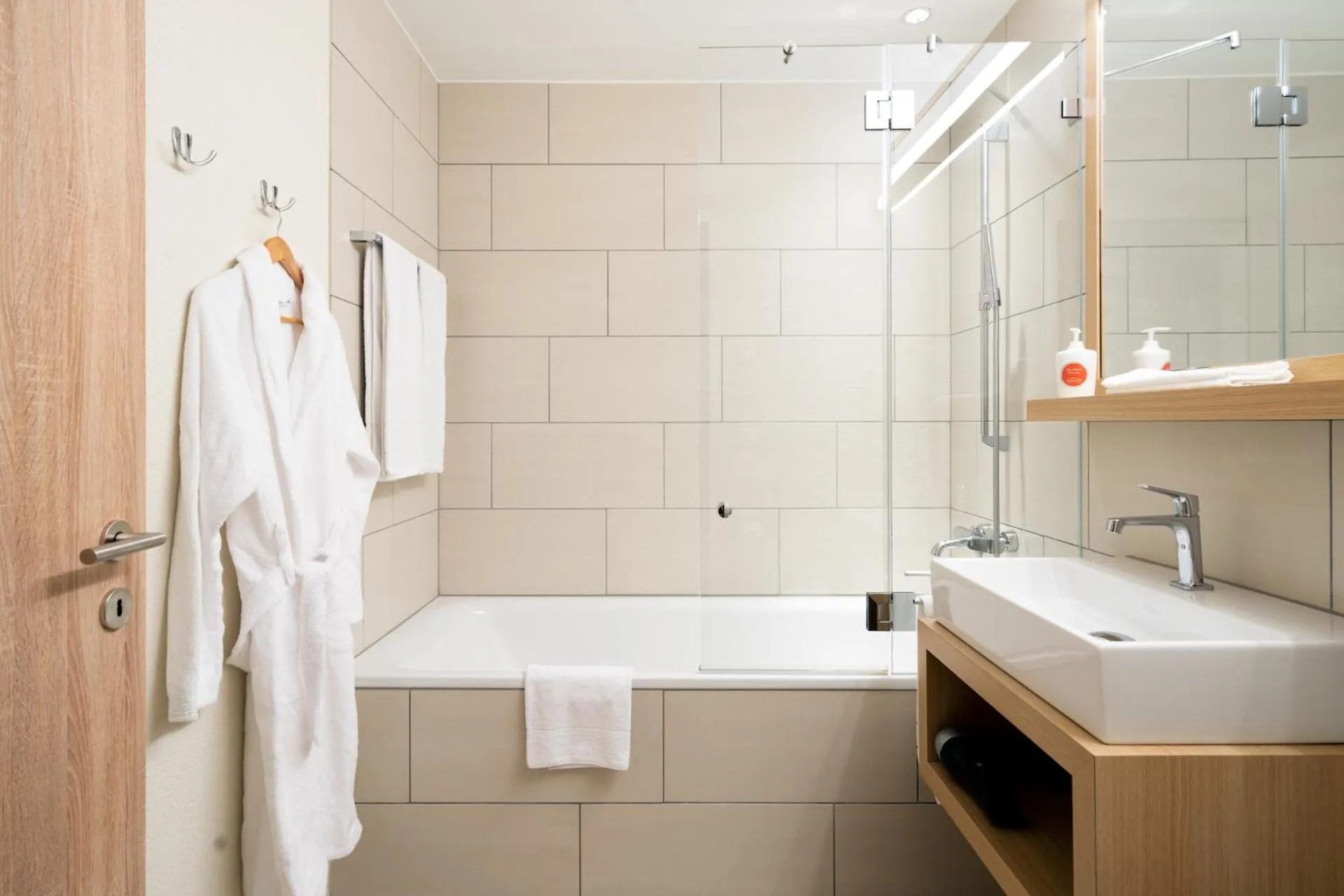 Bathroom in Peaks Place Apartments & SPA