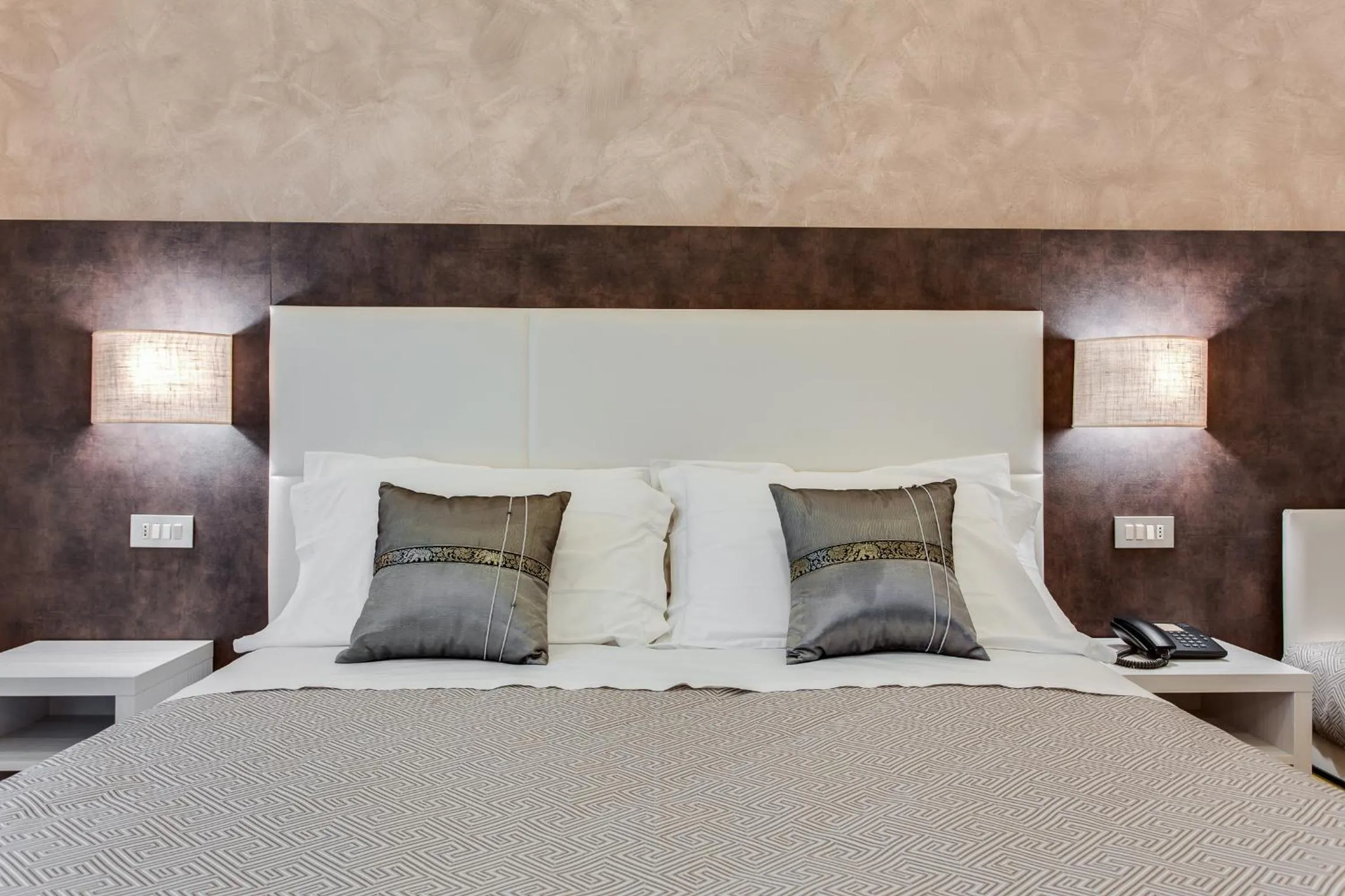 Bed in Hotel Dolcevita