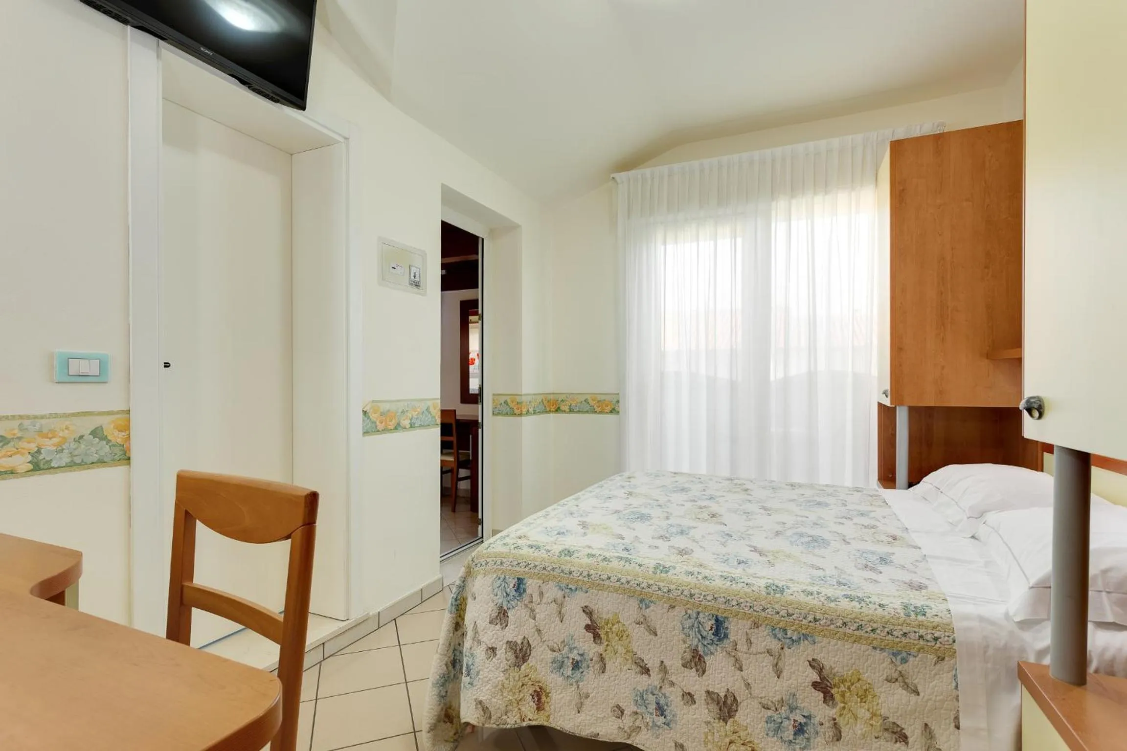 Bed in Hotel Dolcevita