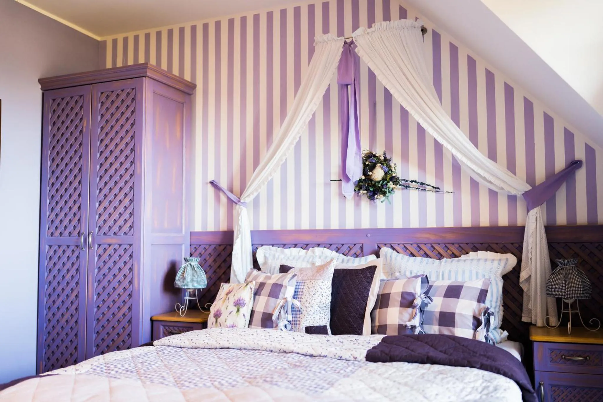 Other, Bed in Karolowy Dwór