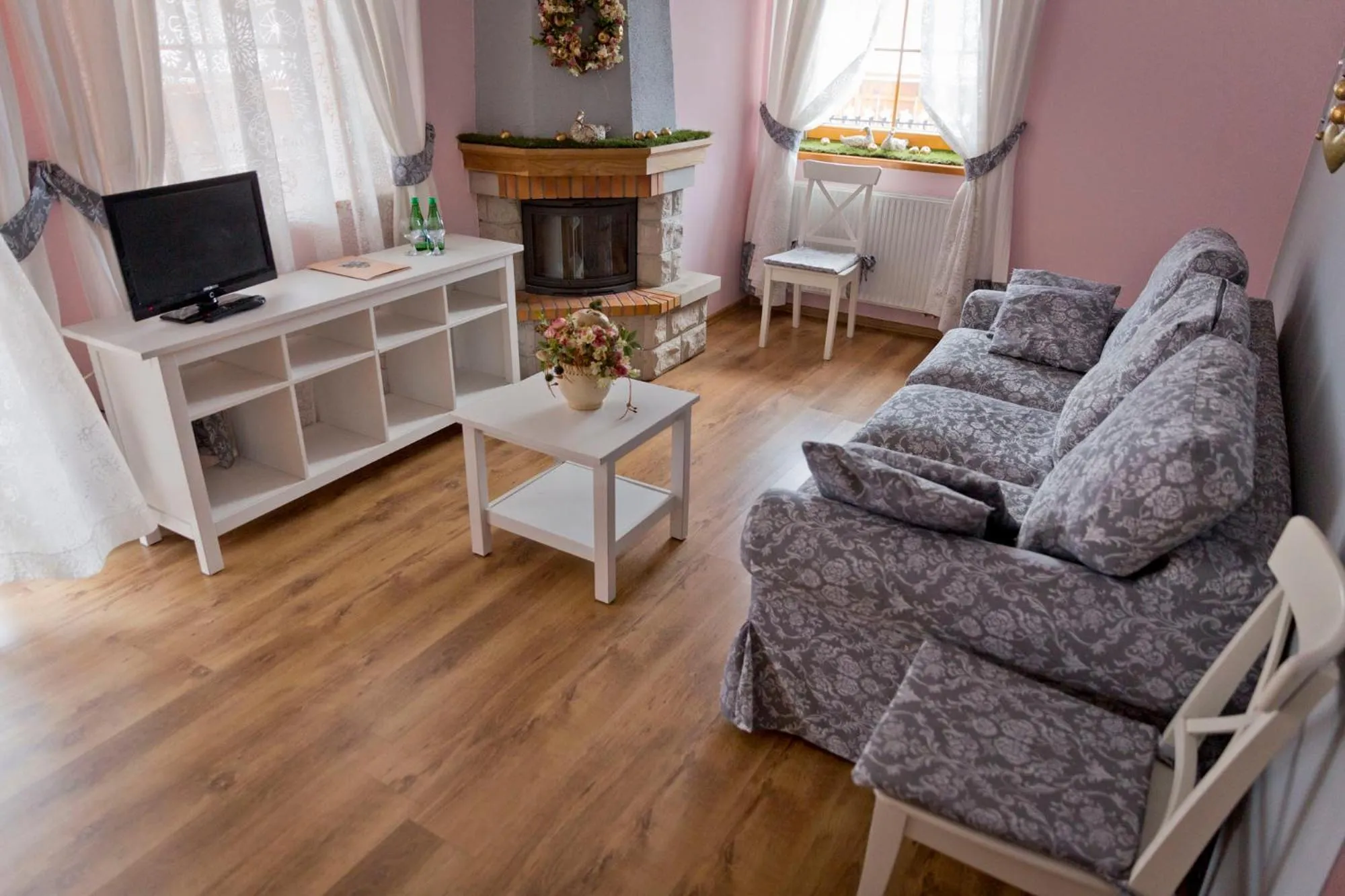 TV and multimedia in Karolowy Dwór