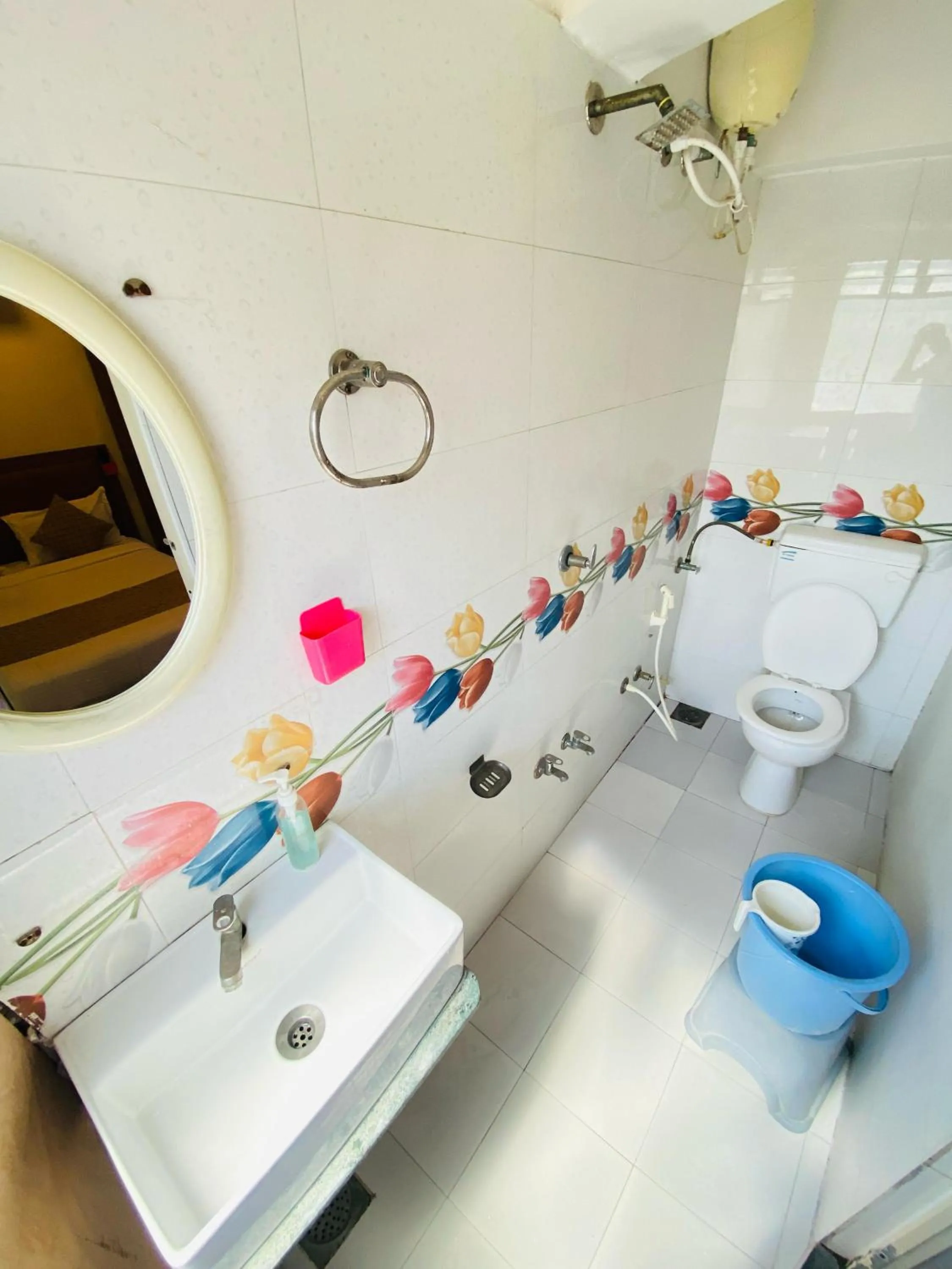 Bathroom in Hotel ABC Satellite Prahlad Nagar