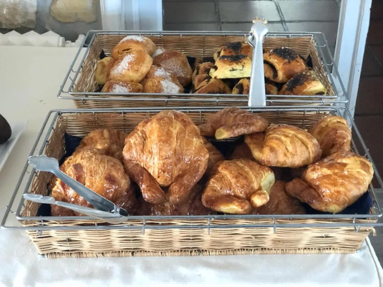 Food and drinks in Hotel Gudamendi