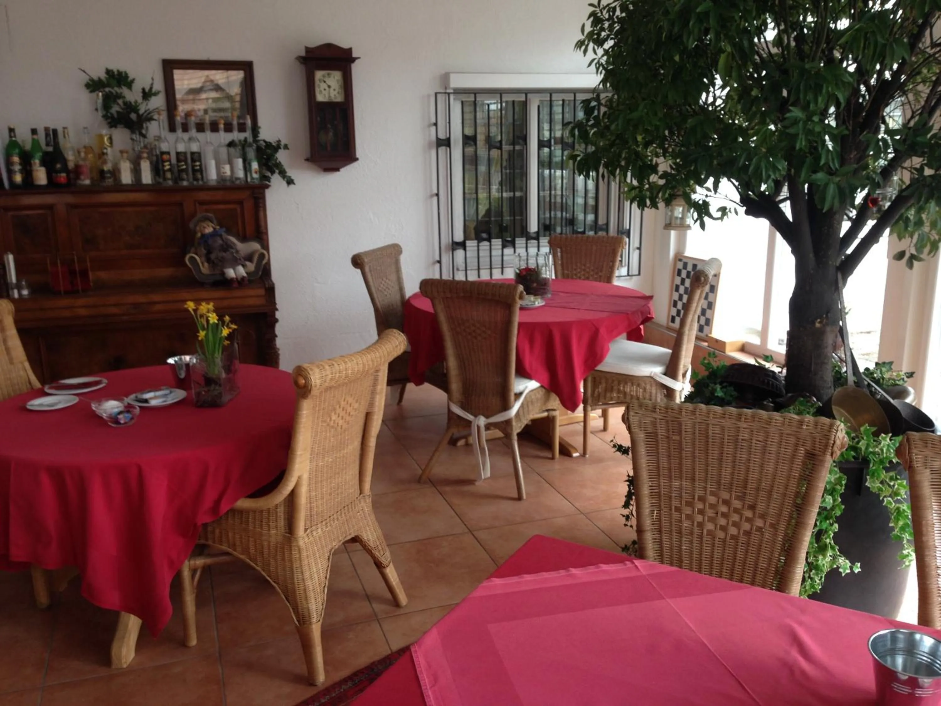 Restaurant/places to eat in Landhaus Goldenes Kreuz