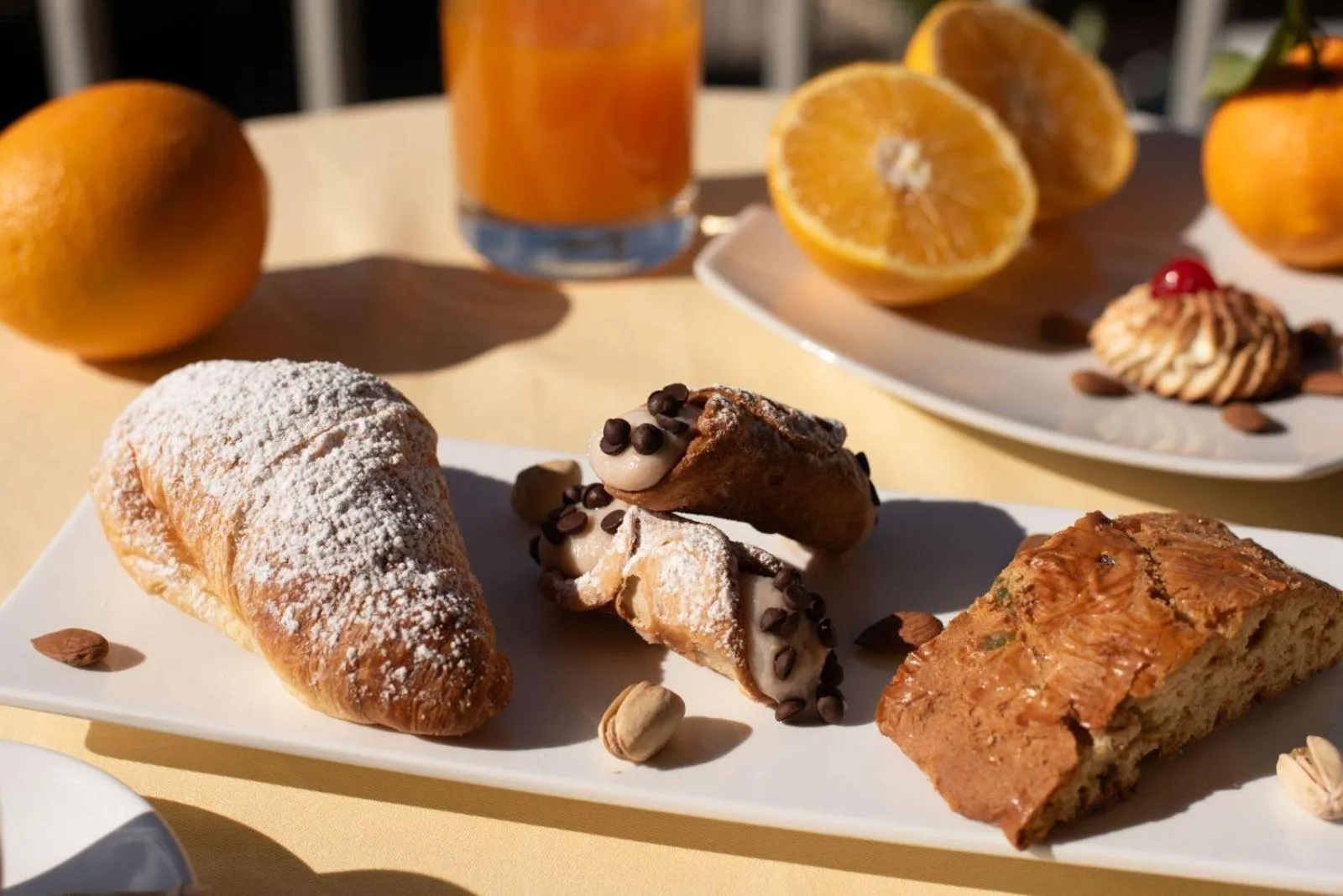 Food and drinks in Hotel Teocrito