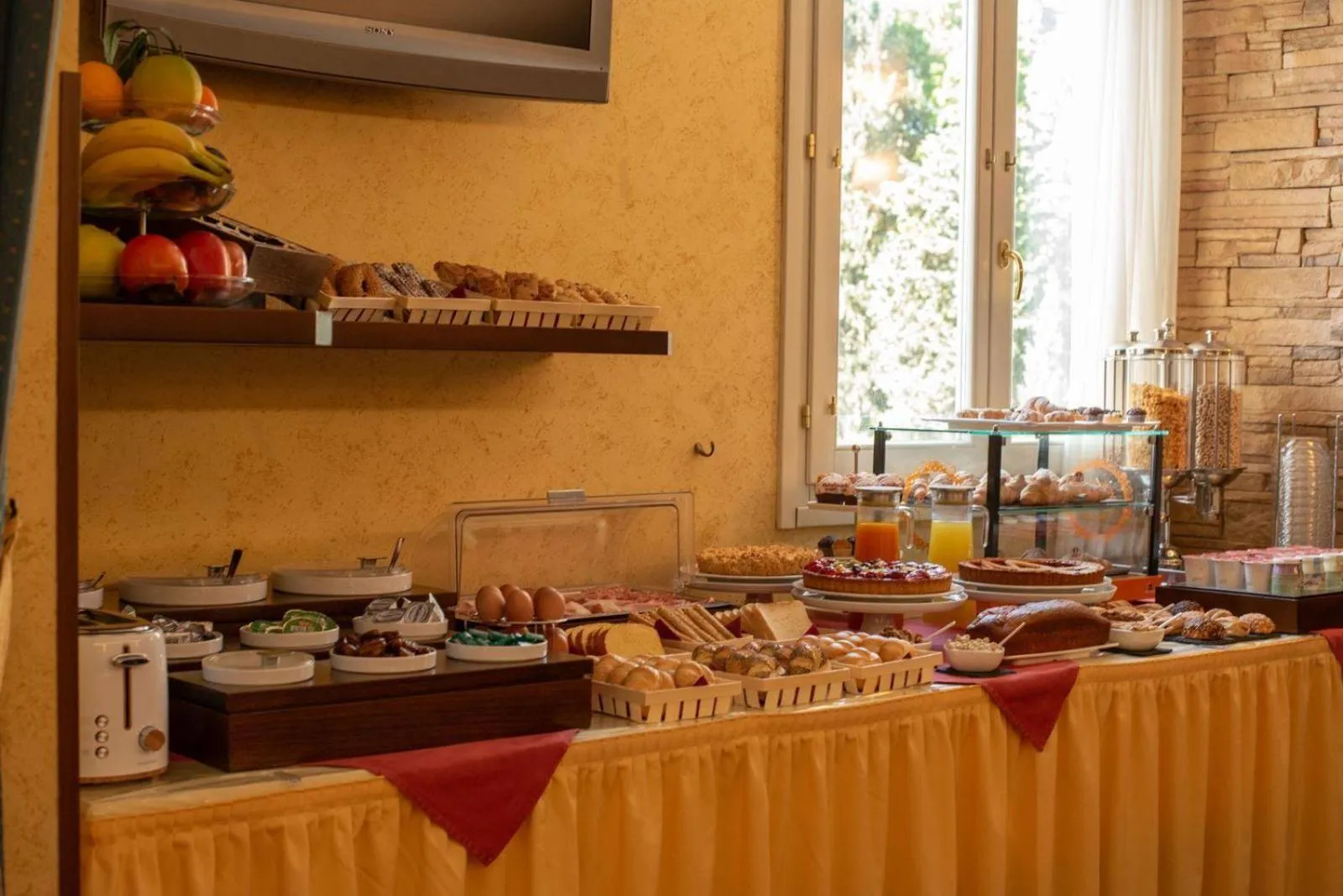 Food and drinks in Hotel Teocrito