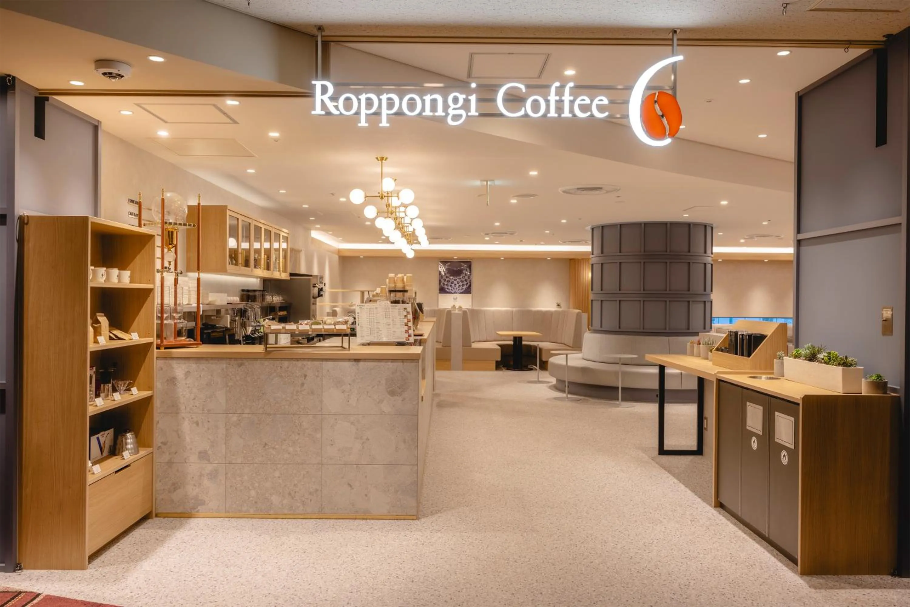 Area and facilities in Hotel Mariners Court Tokyo