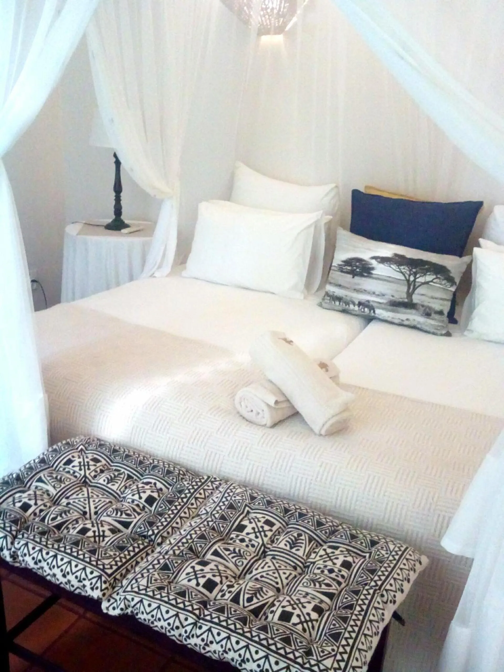 Decorative detail, Bed in St Lucia Kingfisher Lodge