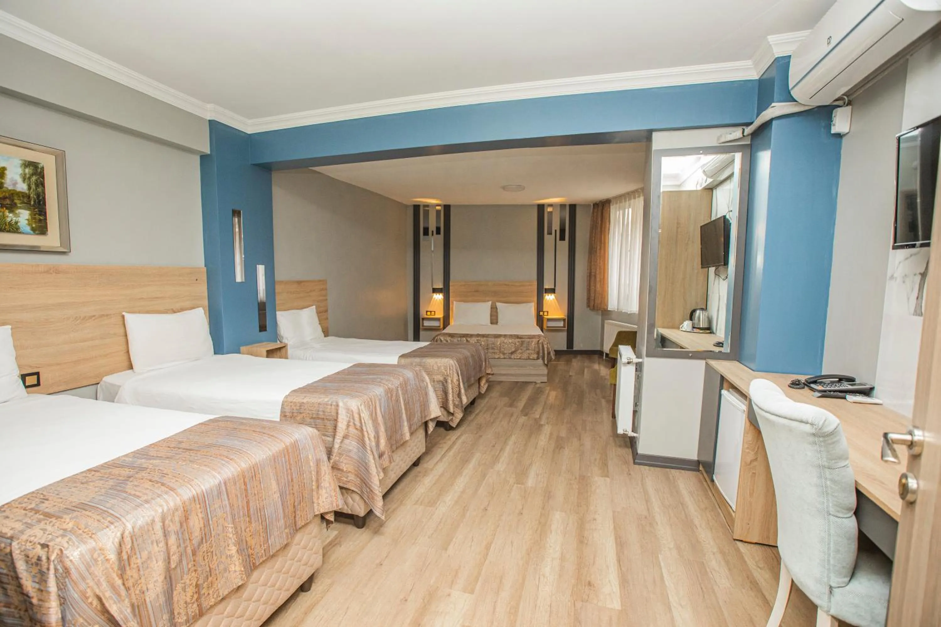 Photo of the whole room in Konuk Hotel