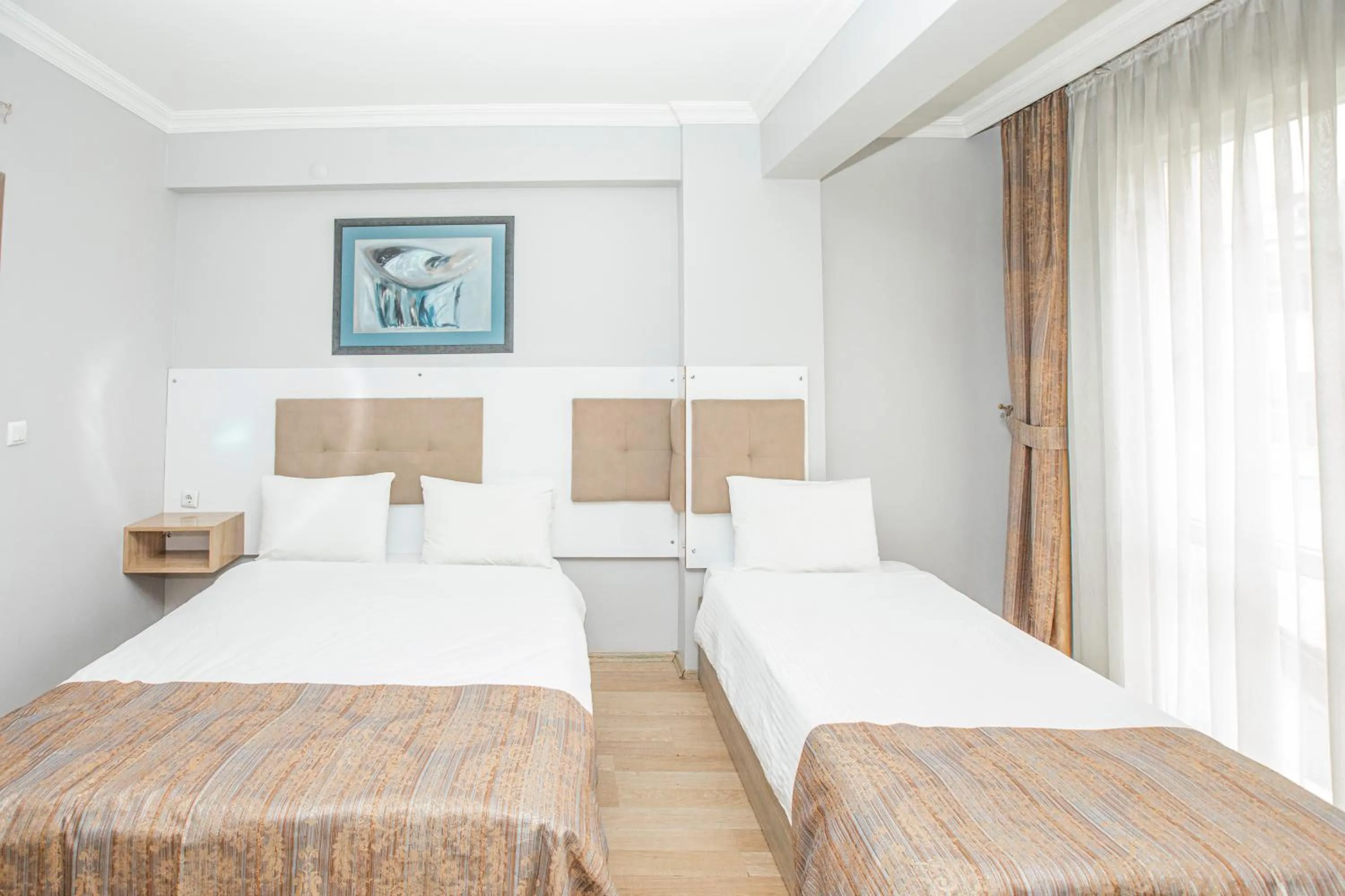 Bedroom in Konuk Hotel