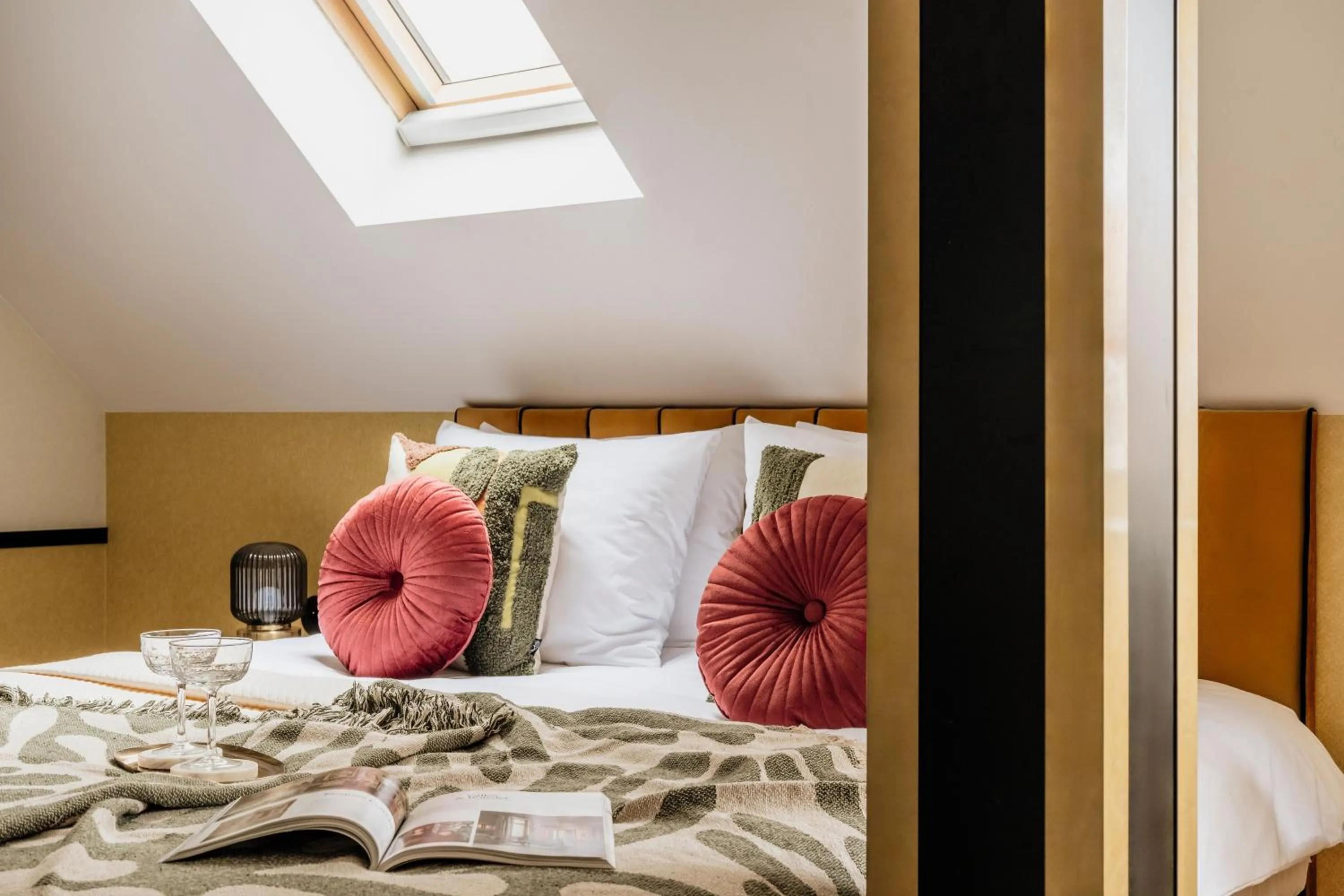 Bed in Colette - LoftAffair Collection