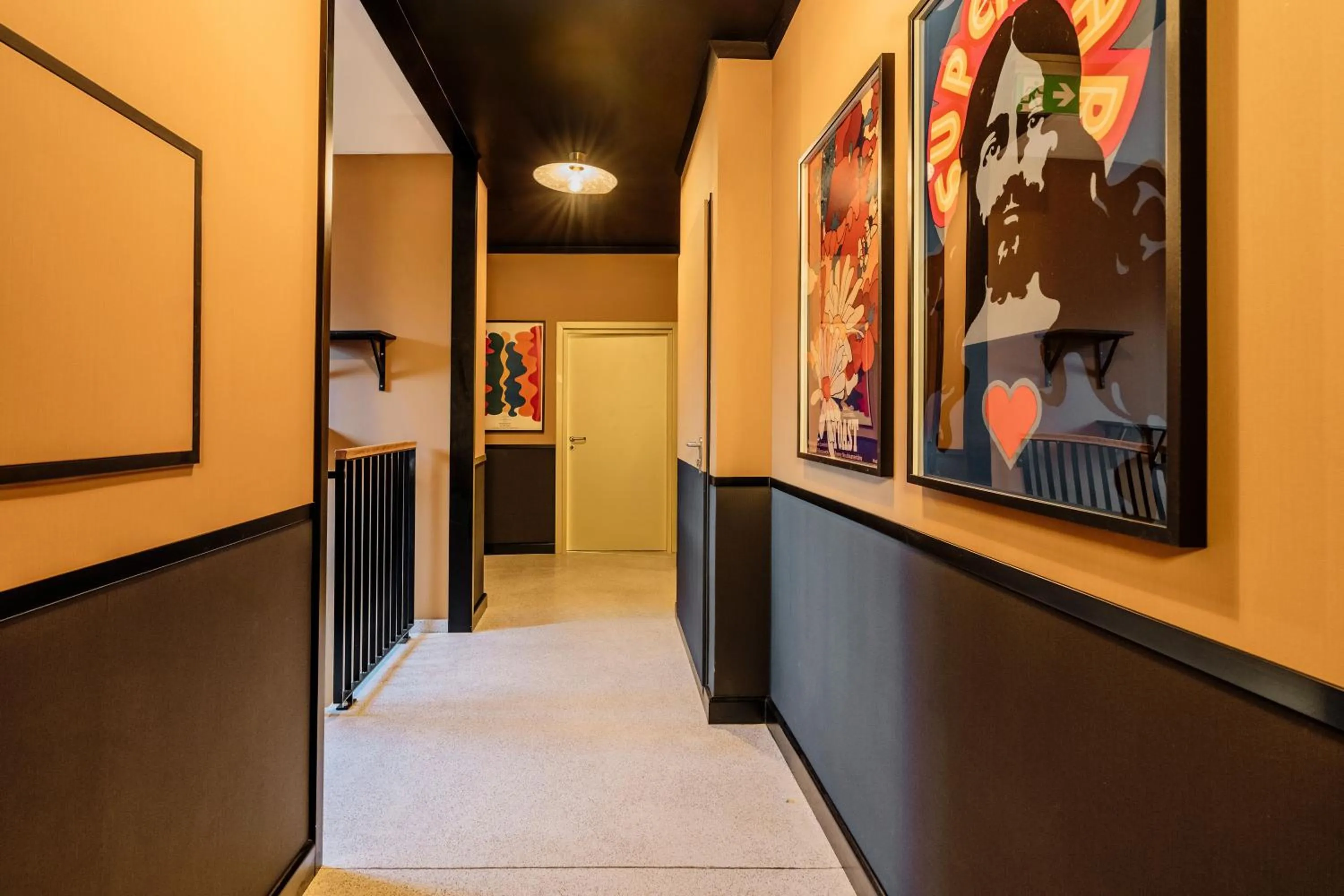 Decorative detail in Colette - LoftAffair Collection