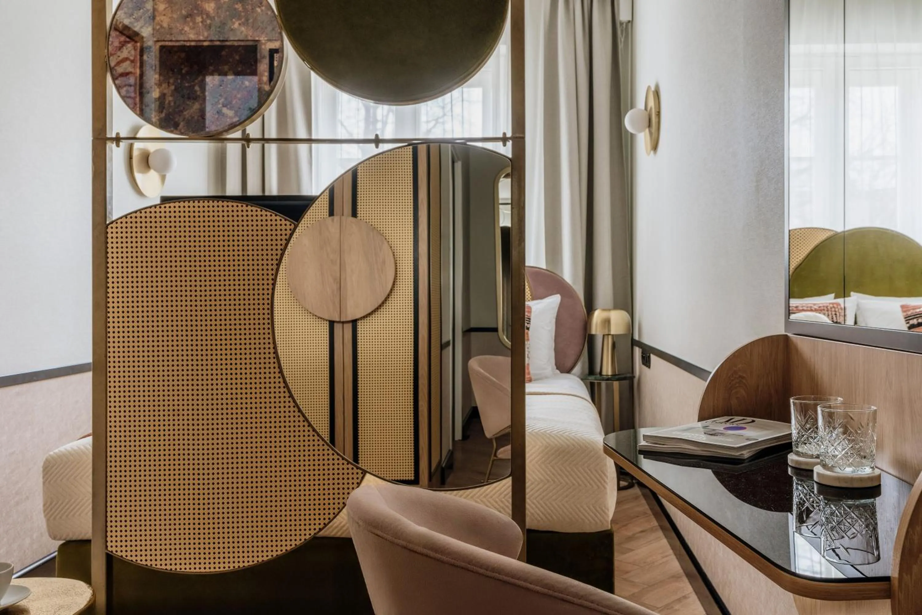 Photo of the whole room in Colette - LoftAffair Collection