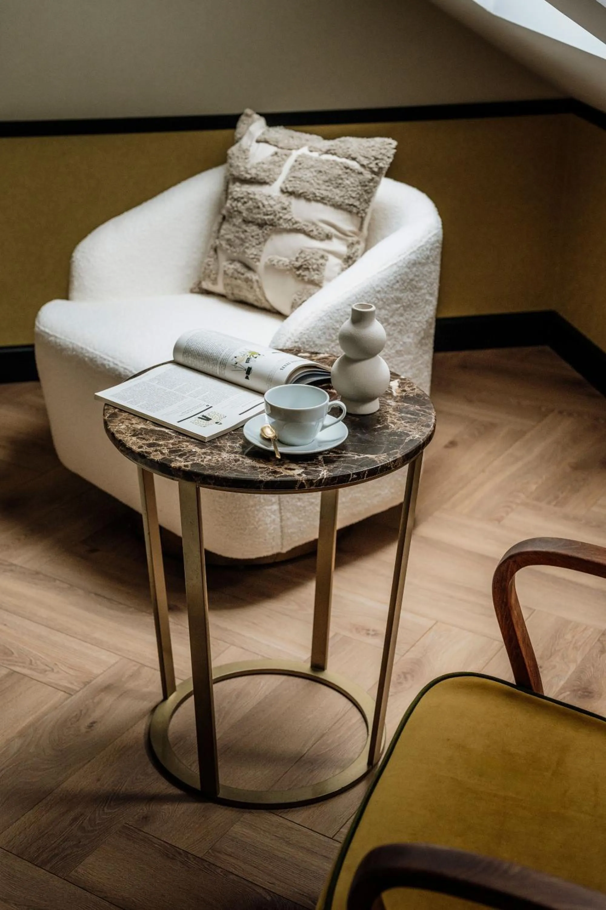 Seating area in Colette - LoftAffair Collection