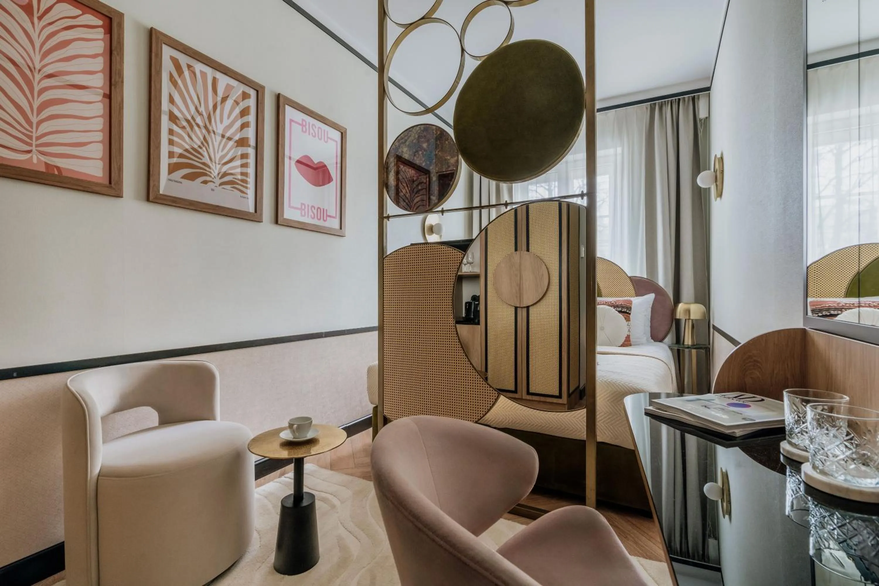 Photo of the whole room in Colette - LoftAffair Collection