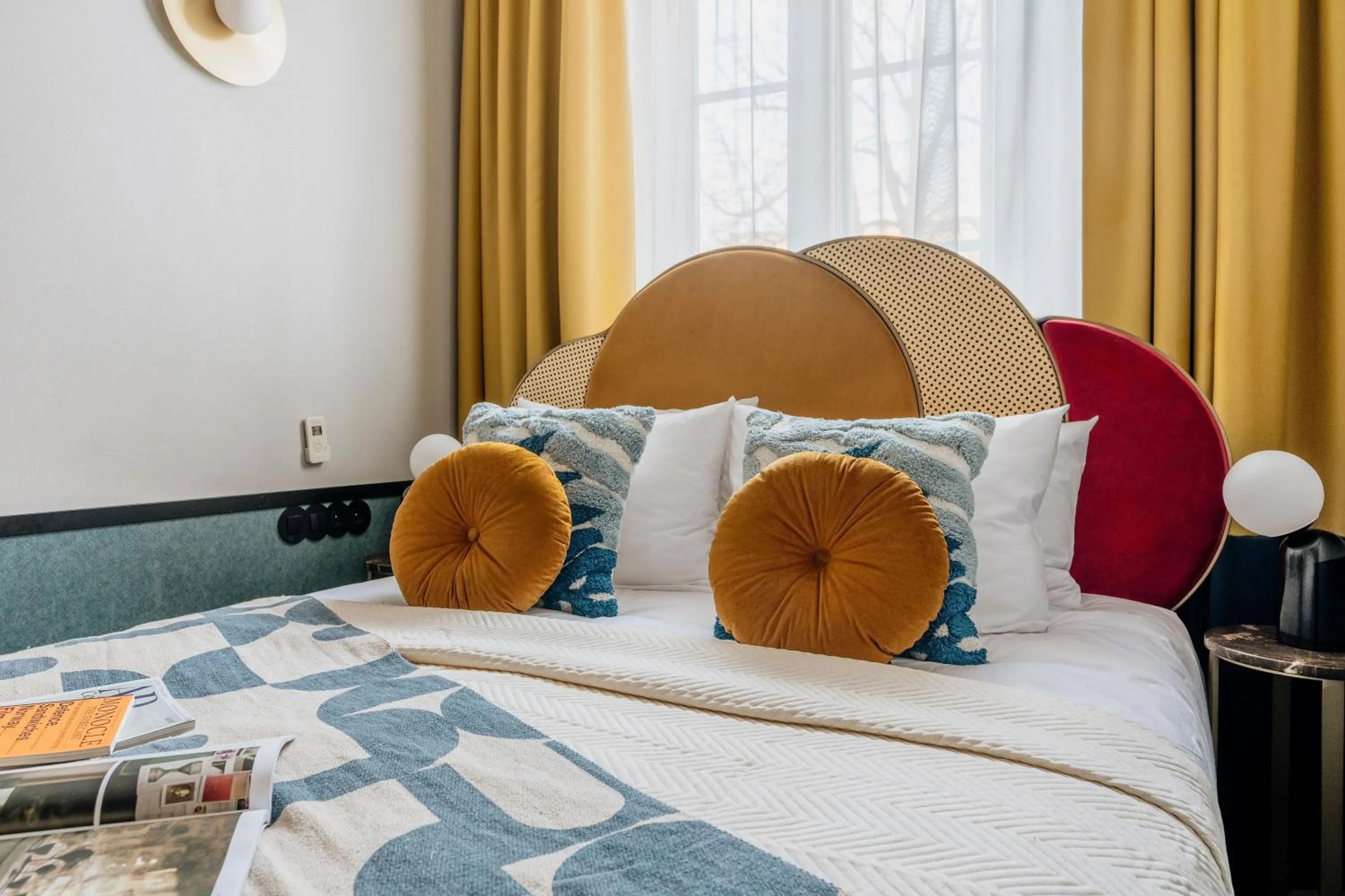 Bed in Colette - LoftAffair Collection