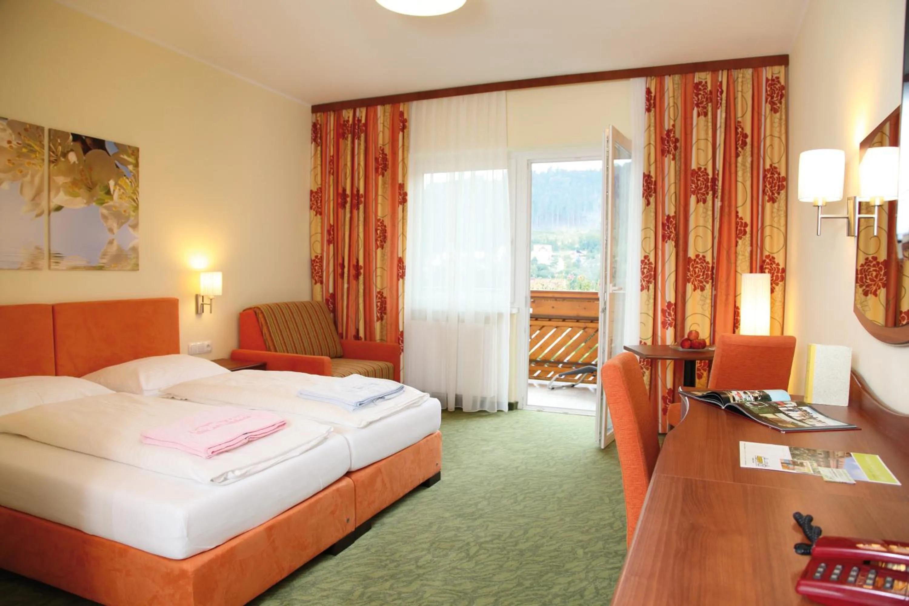Photo of the whole room, Bed in Hotel Angerer-Hof