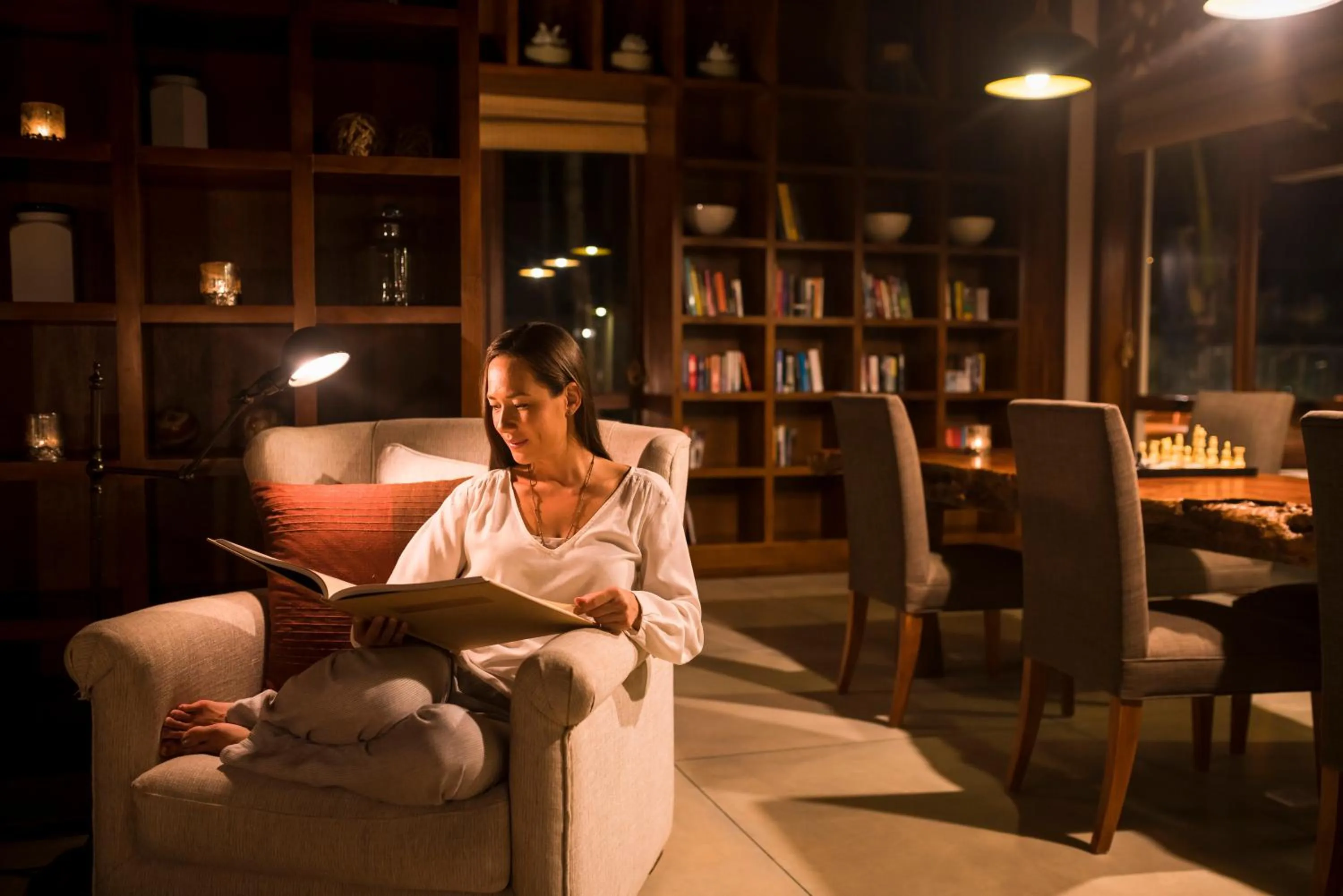 Library in Anantara Peace Haven Tangalle Resort