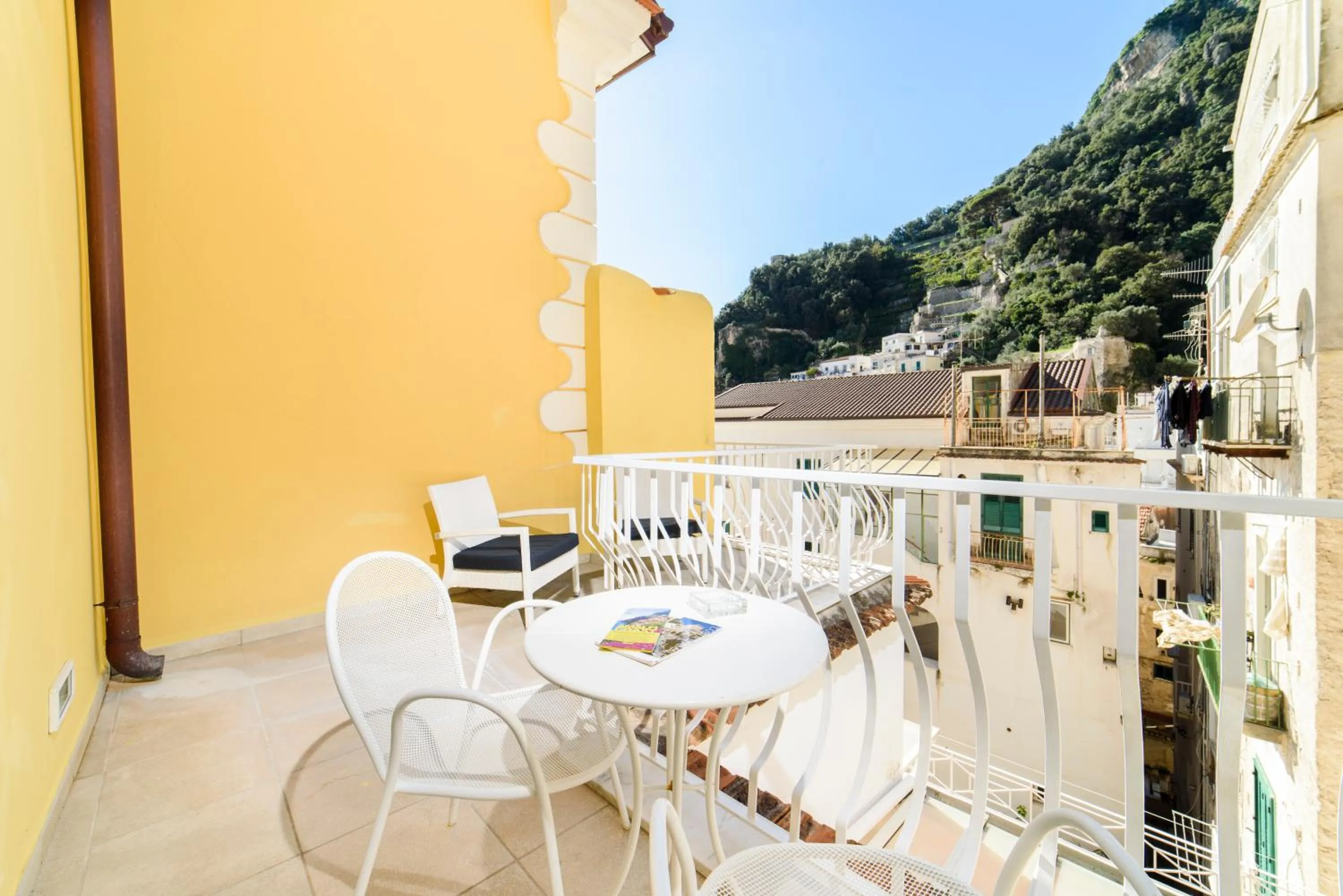 Day in Amalfi Luxury House