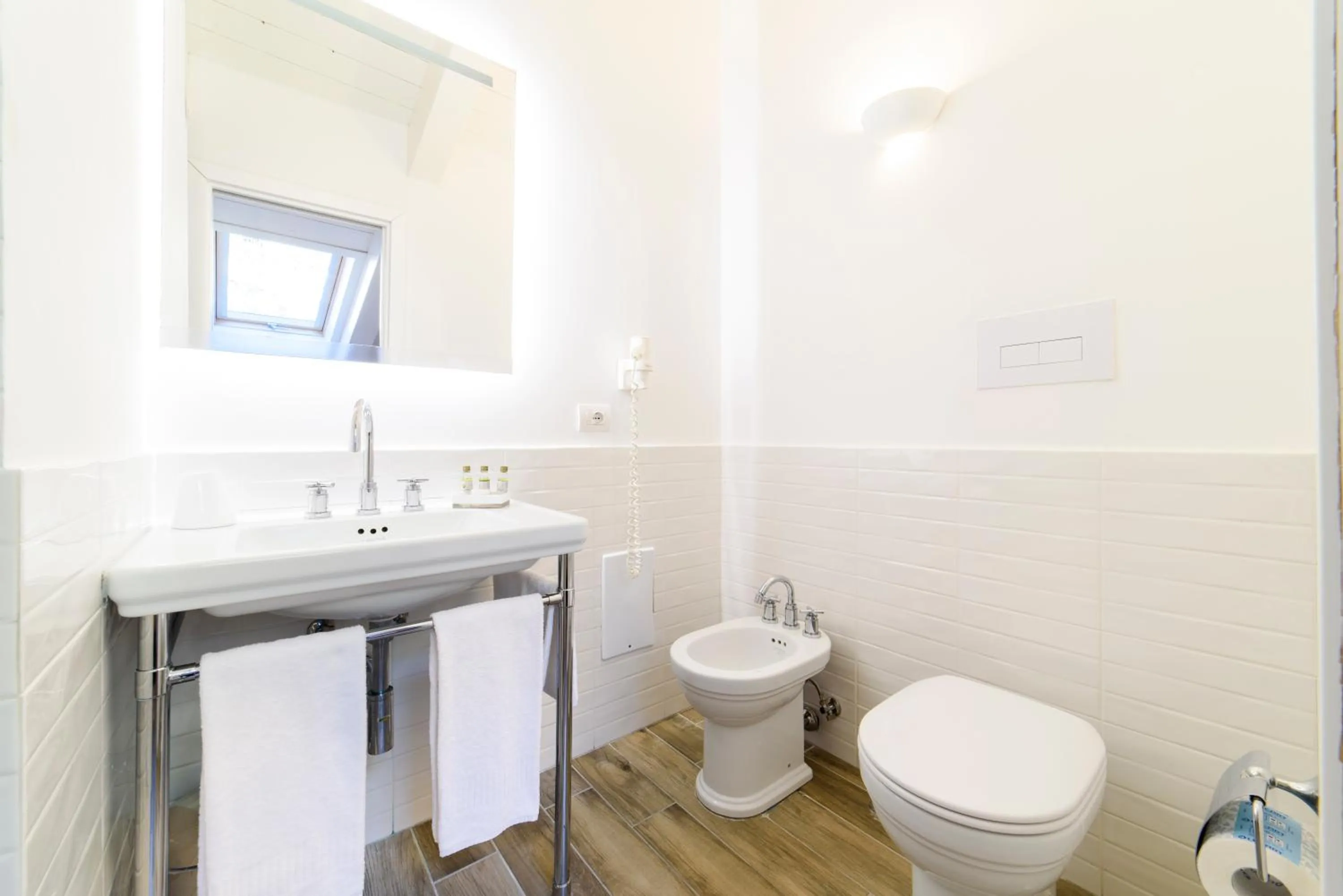 Toilet in Amalfi Luxury House