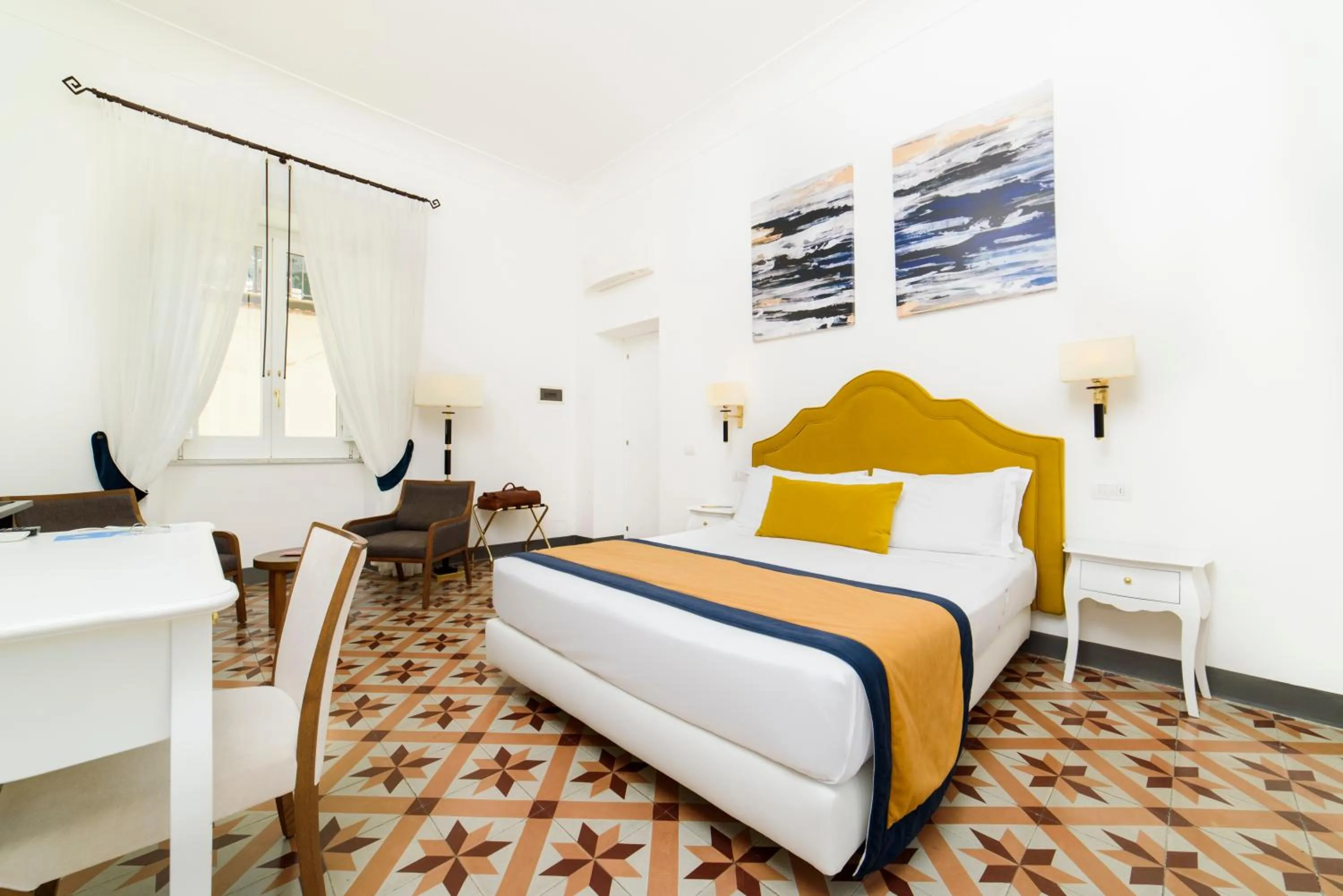 Bed in Amalfi Luxury House