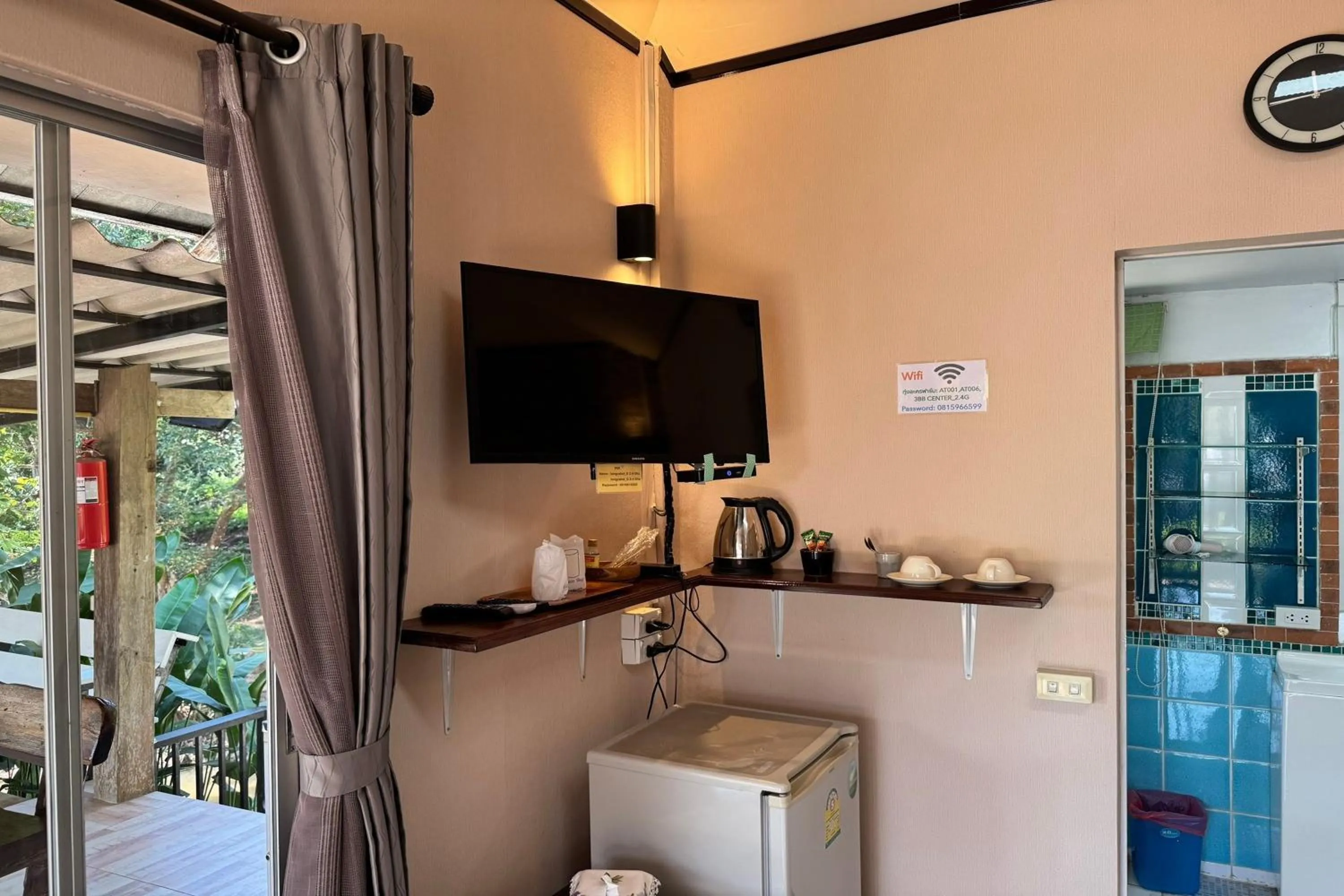 TV and multimedia in Tung Lakorn Farm