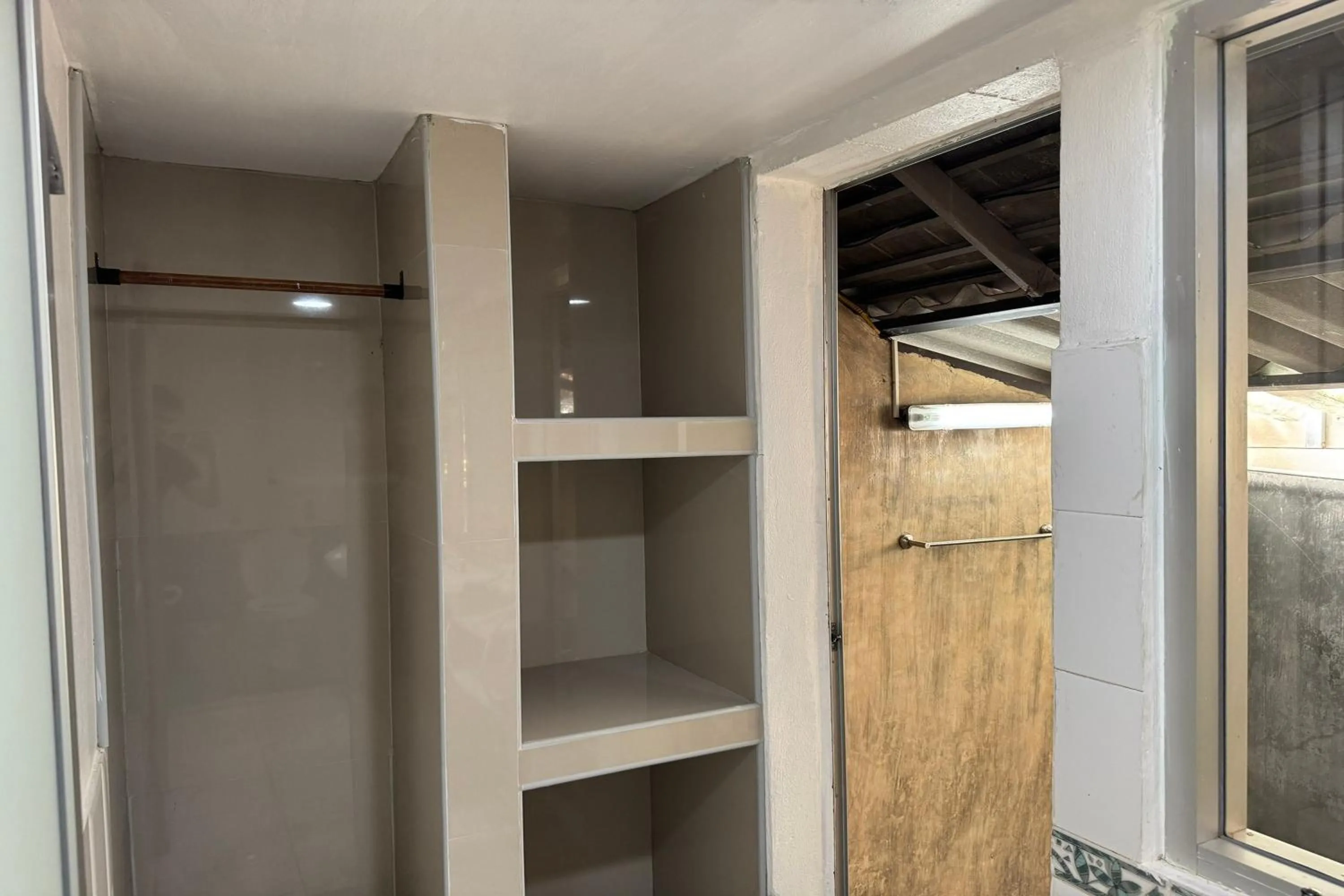 wardrobe in Tung Lakorn Farm