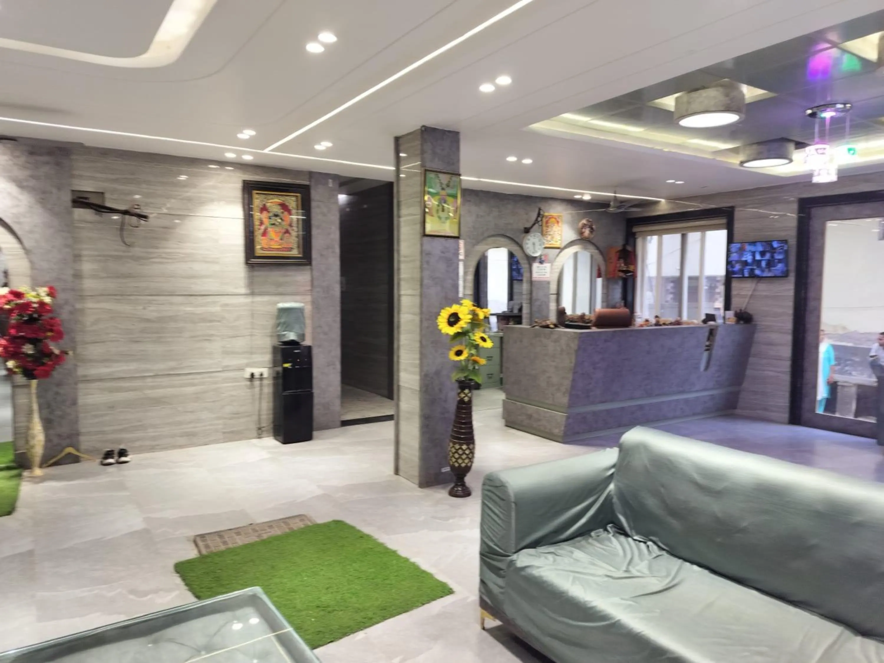 Shri Balaji Dham Hotel