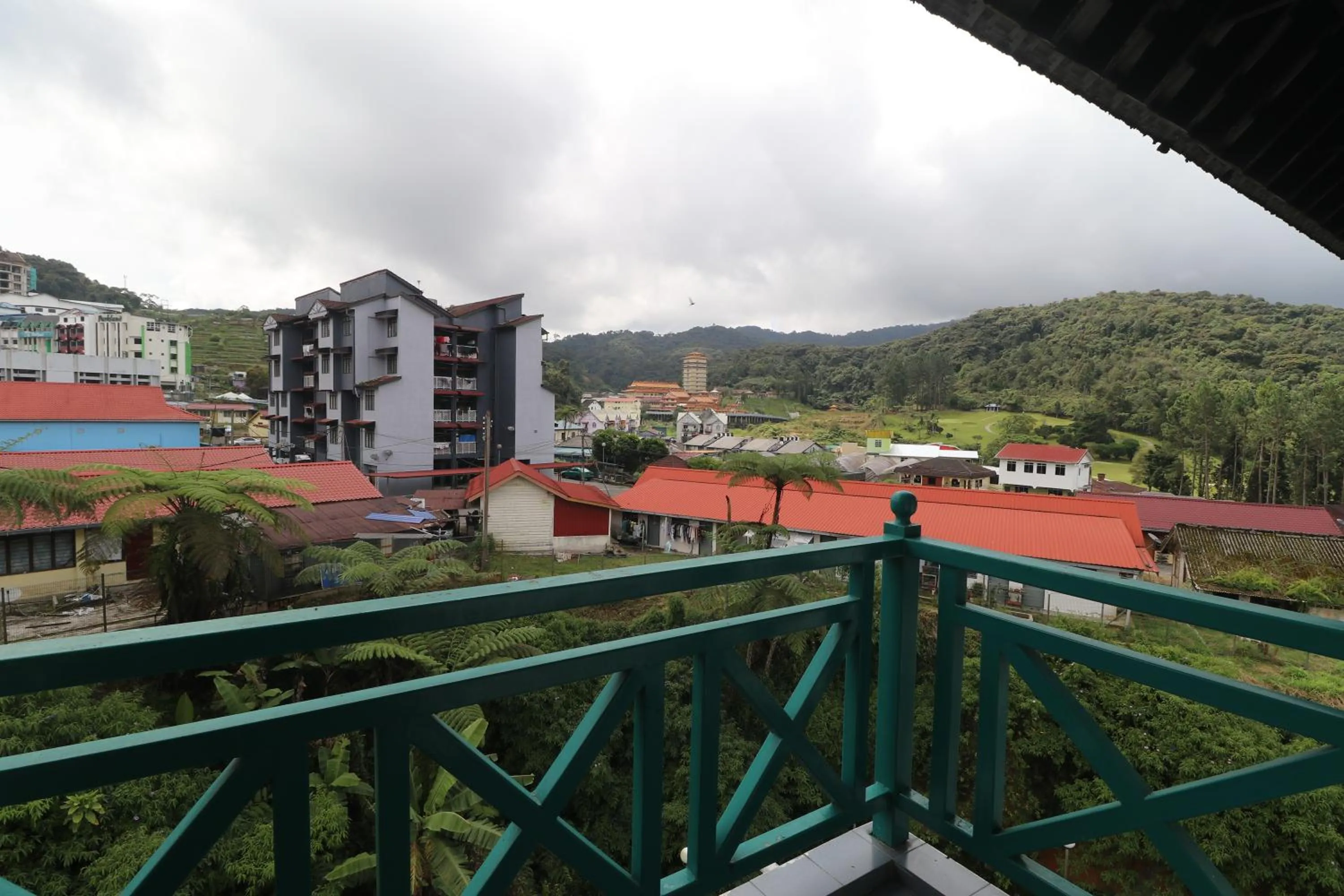 Property building in Iris House Hotel Cameron Highlands