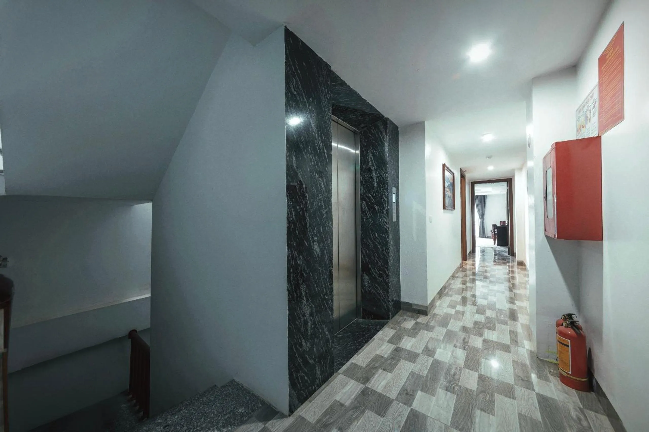 elevator in Central Sapa March Hotel