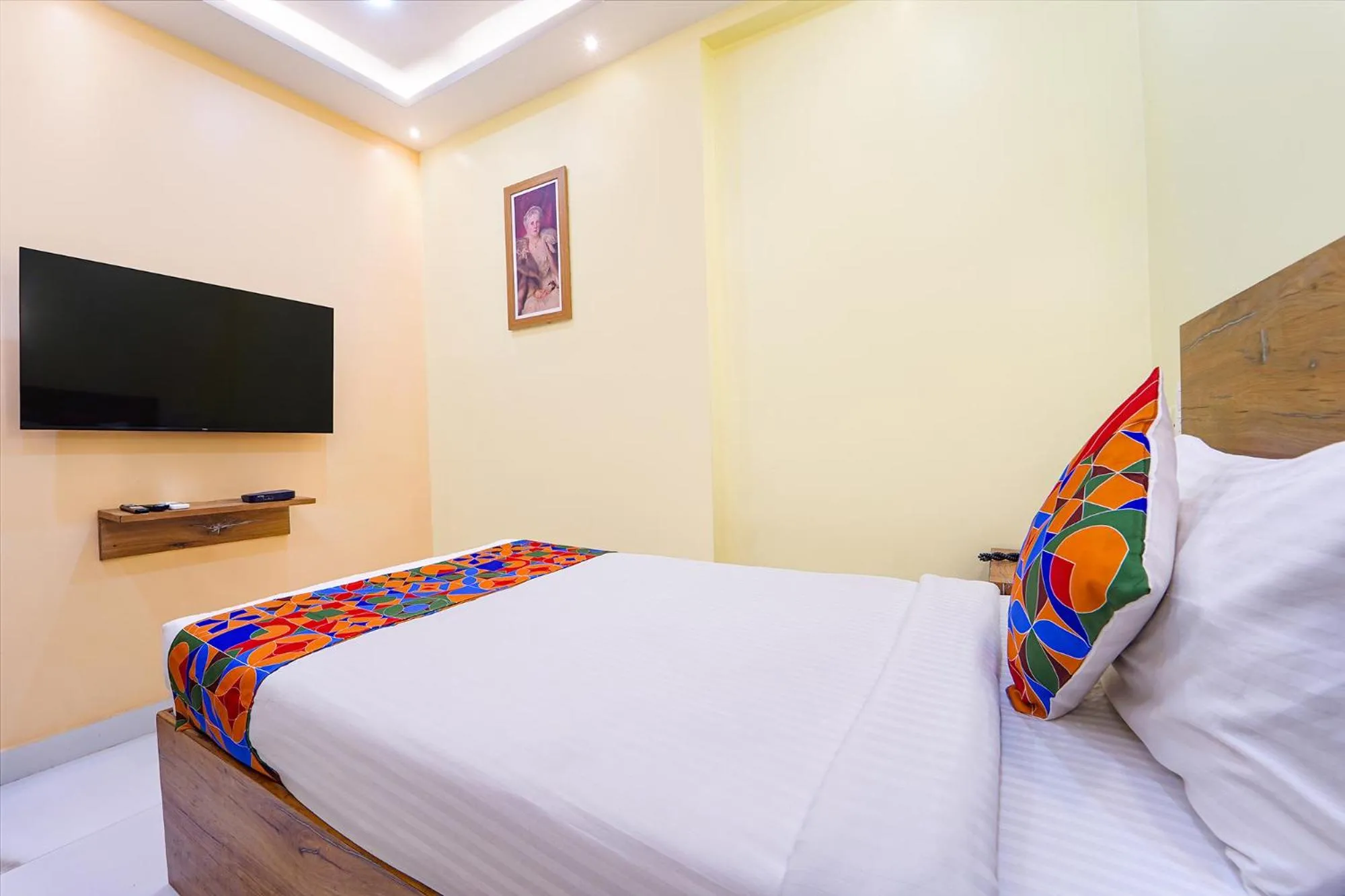 Bed in FabHotel INK - Nr Coimbatore North Railway Station