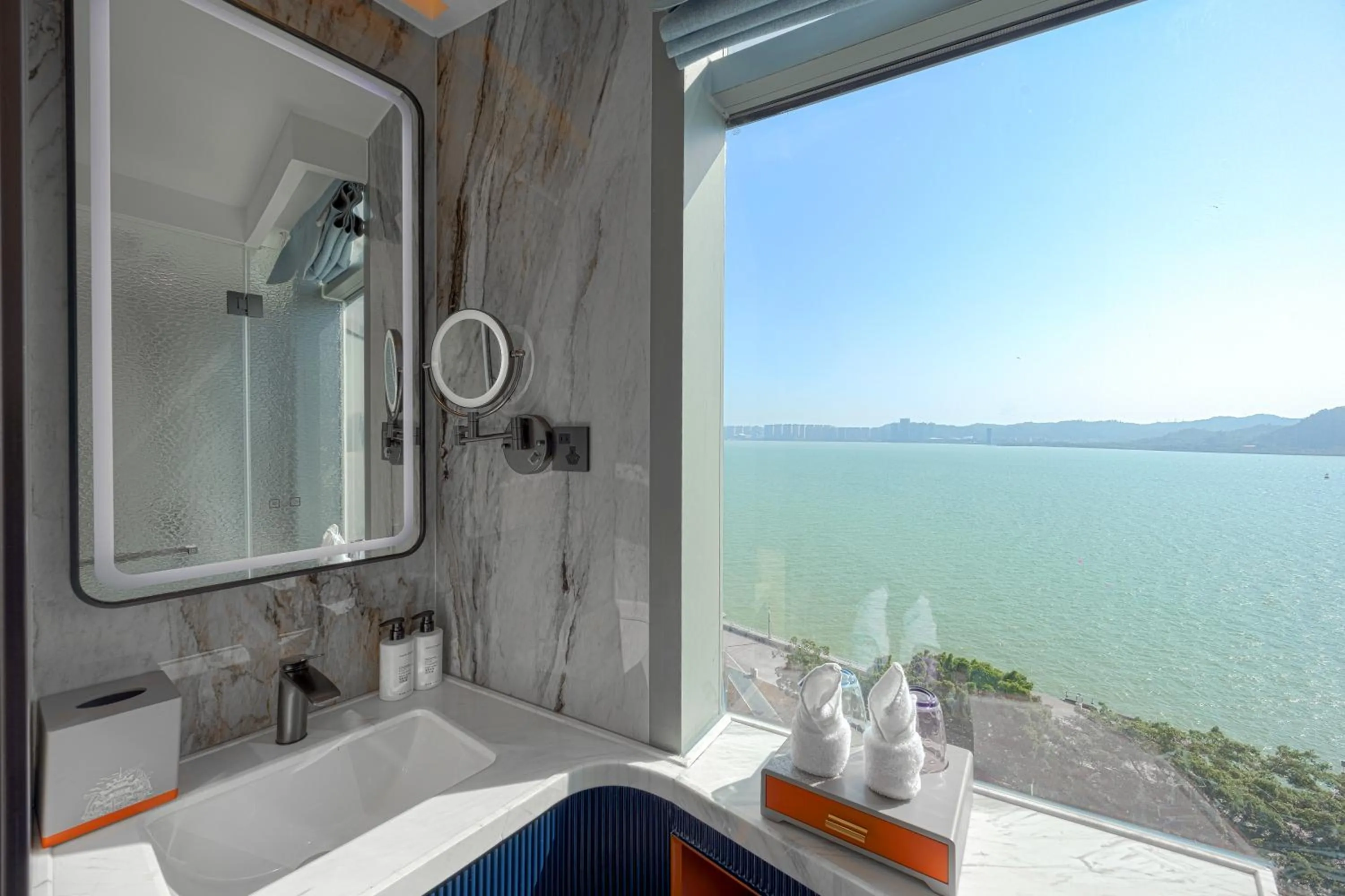 Natural landscape in Days Inn by Wyndham Shantou Jinping