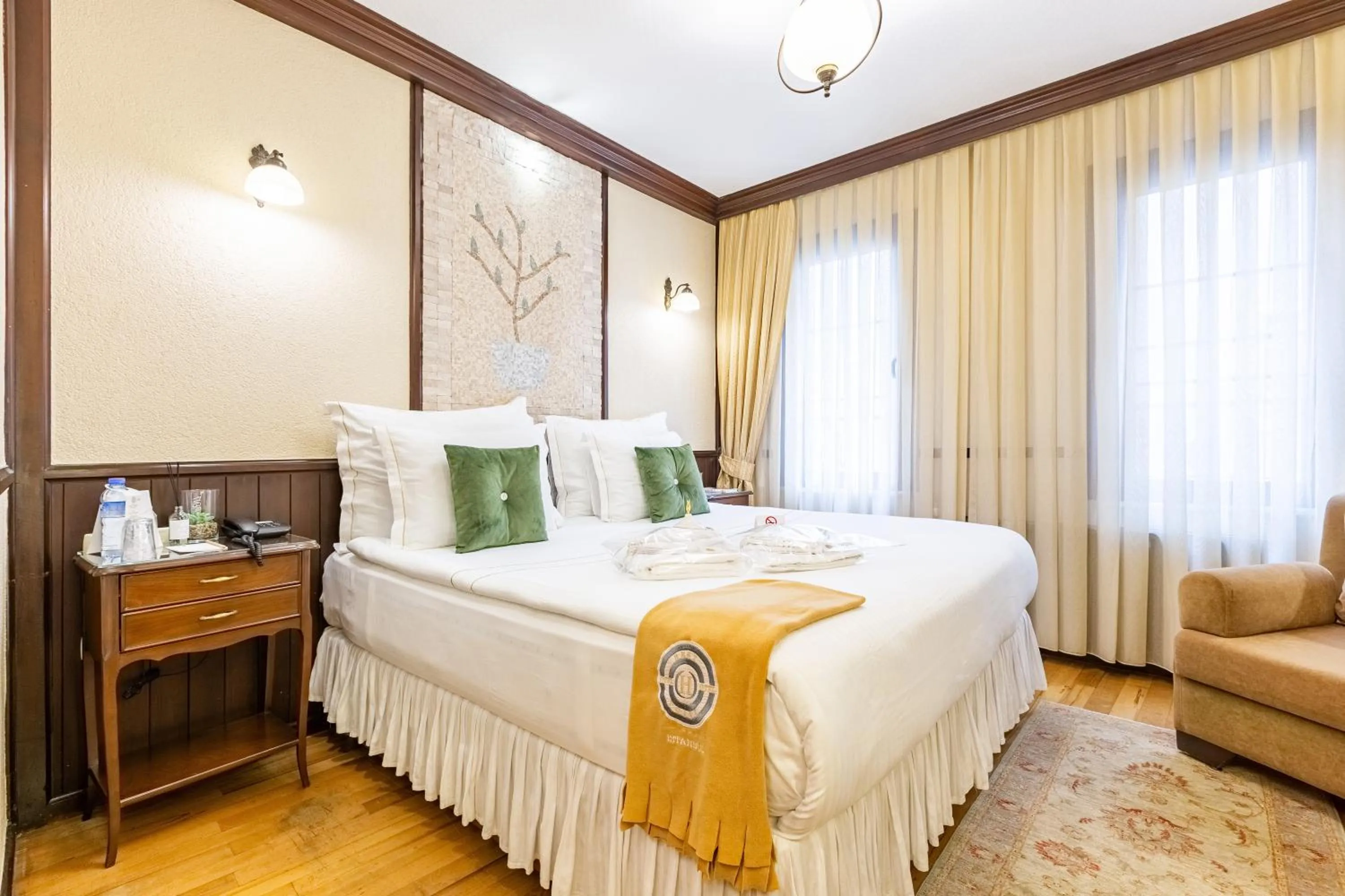 Bedroom, Bed in Best Point Hotel Sultanahmet,Istanbul