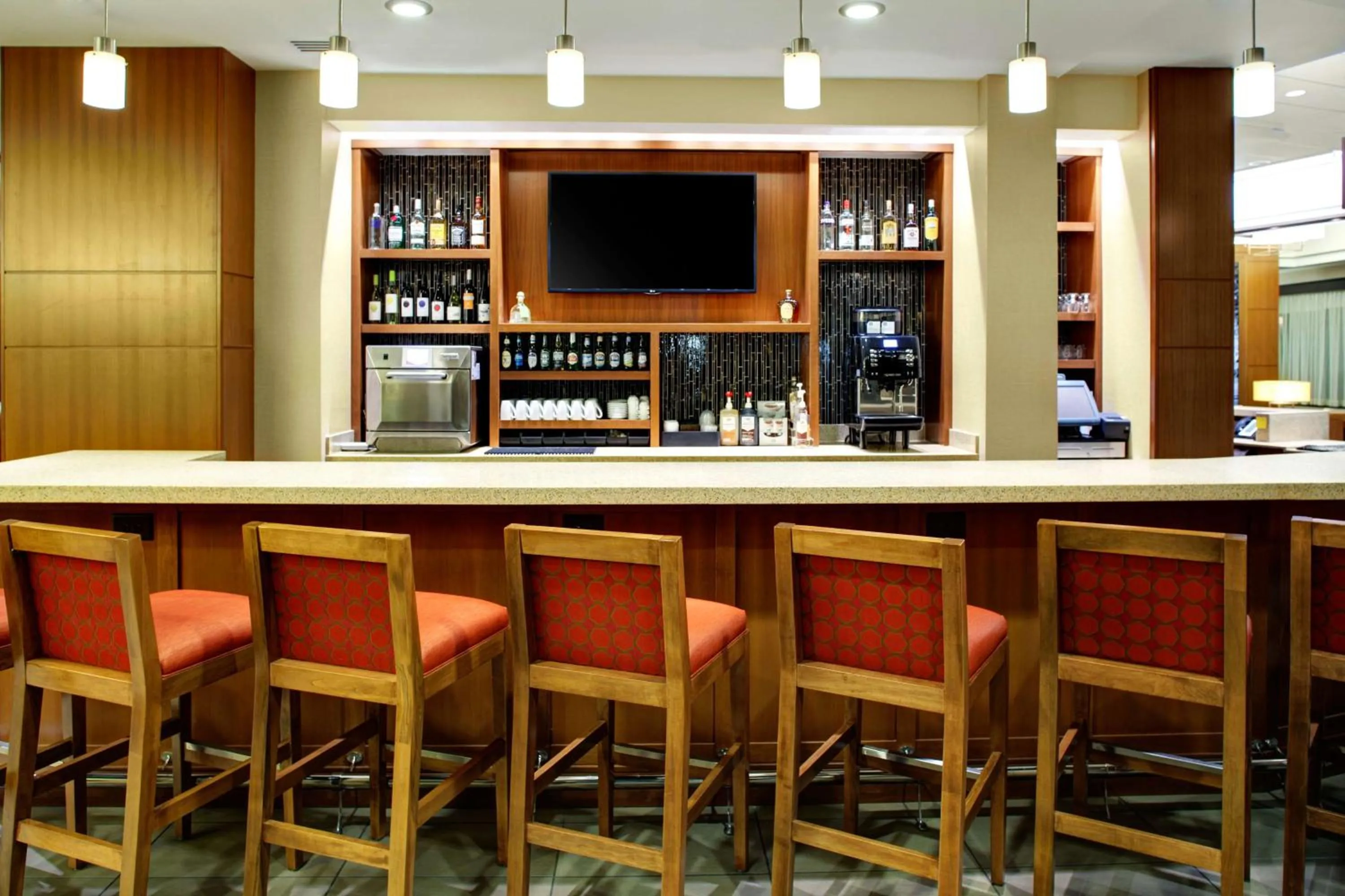 Lounge or bar in Hyatt Place Columbia/Downtown/The Vista
