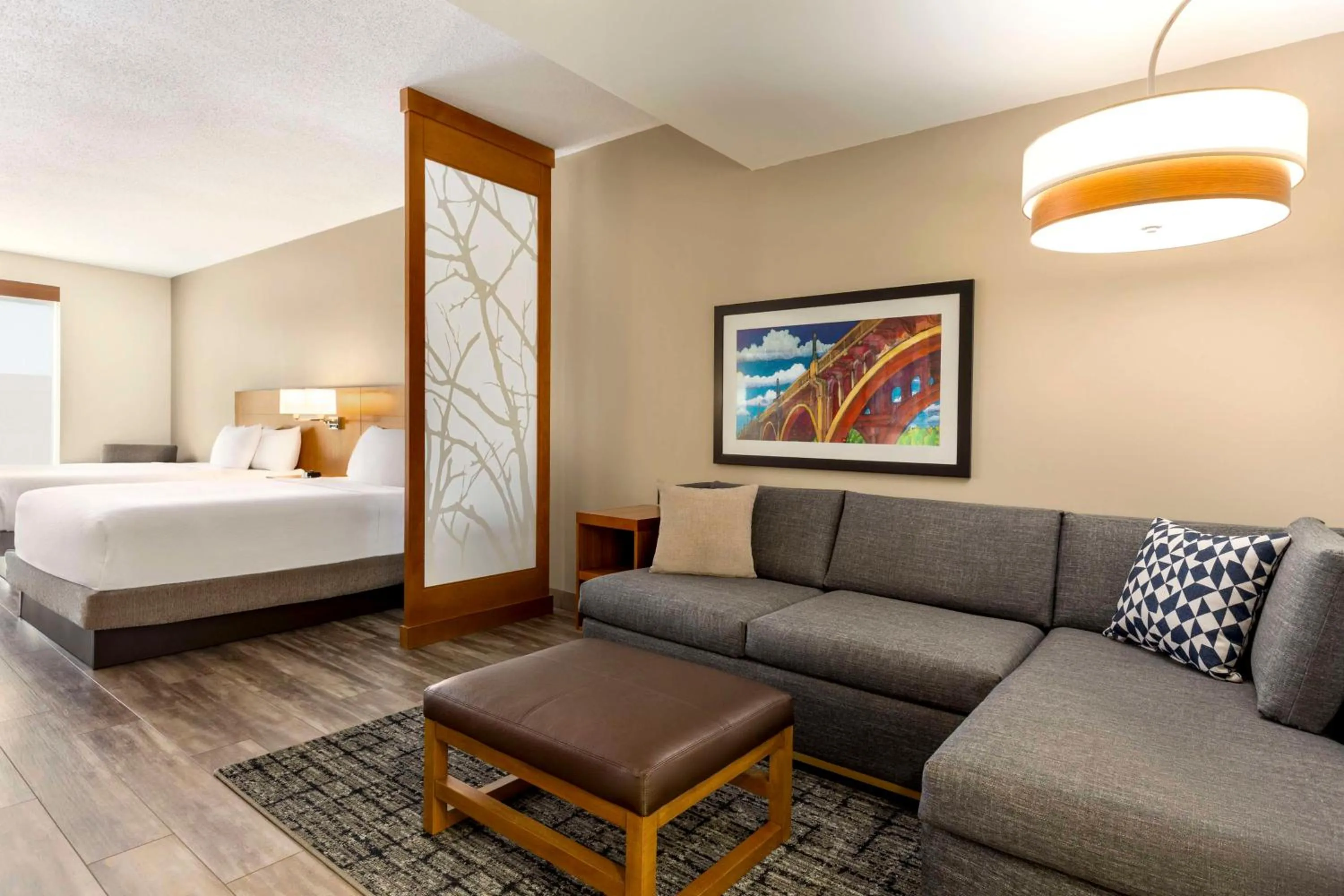 Photo of the whole room, Bed in Hyatt Place Columbia/Downtown/The Vista