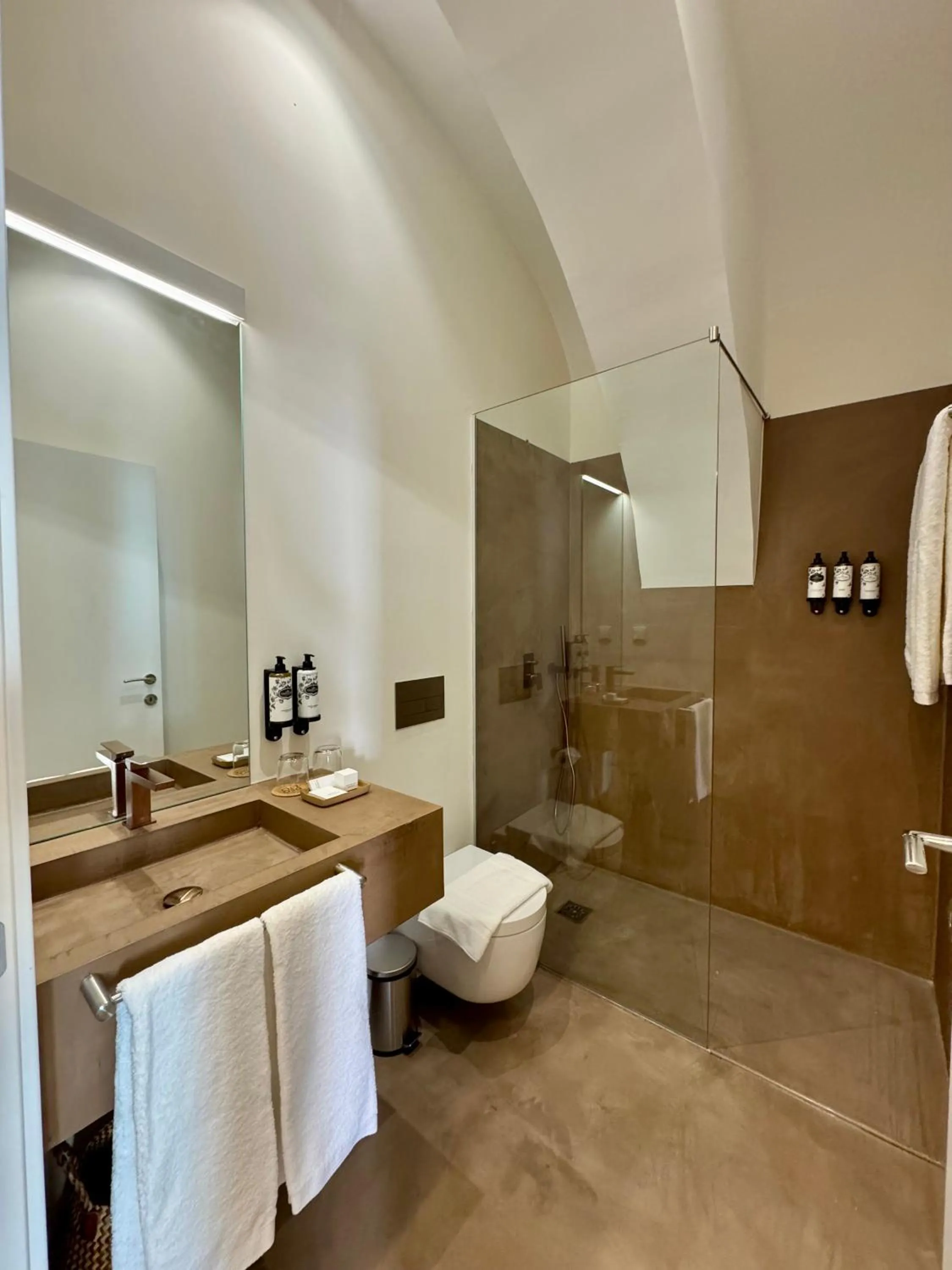 Bathroom in CICIOSO boutique hotel