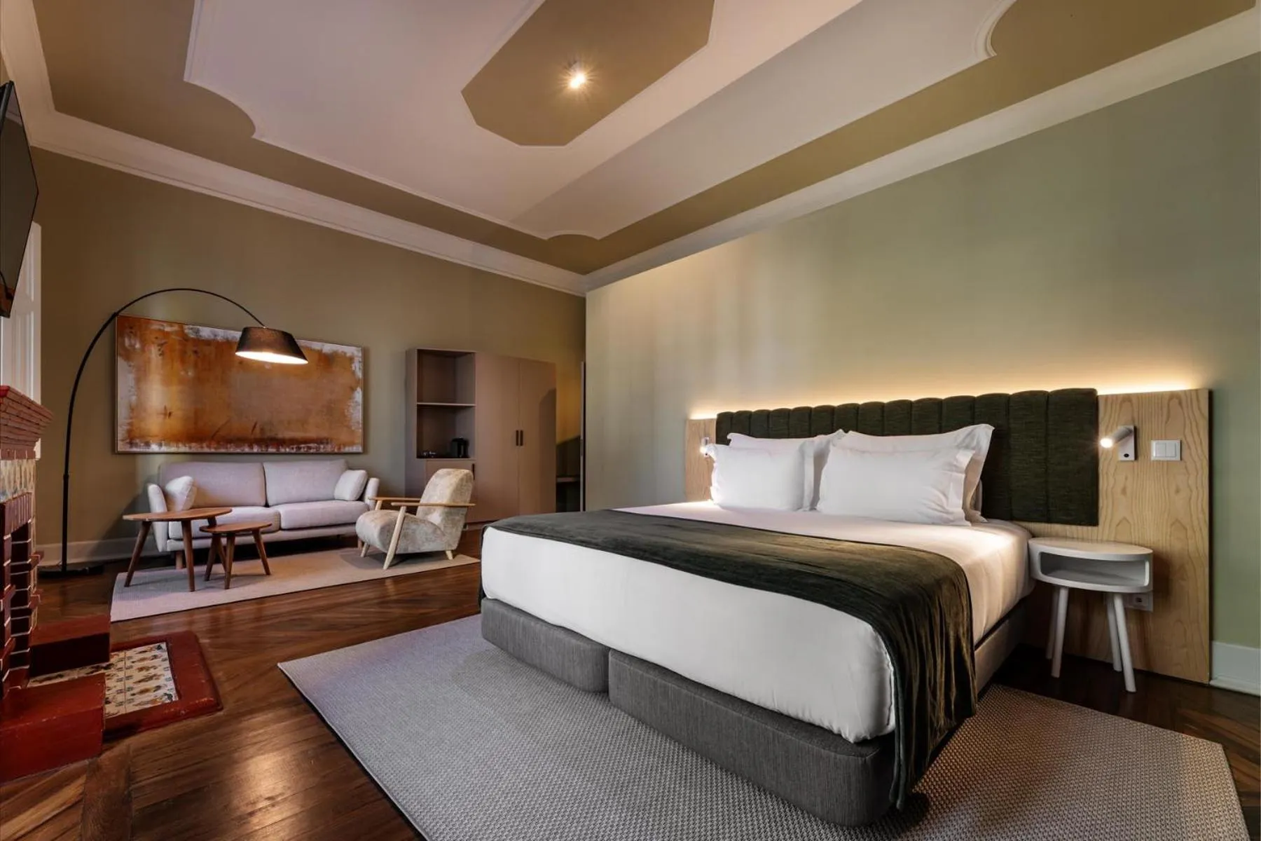 Bed in CICIOSO boutique hotel