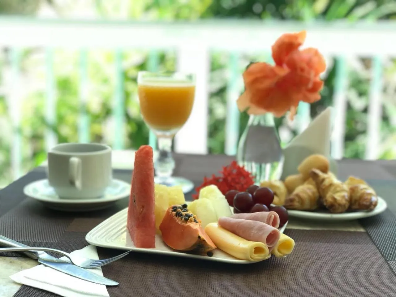 Breakfast in Hotel Coral Beach