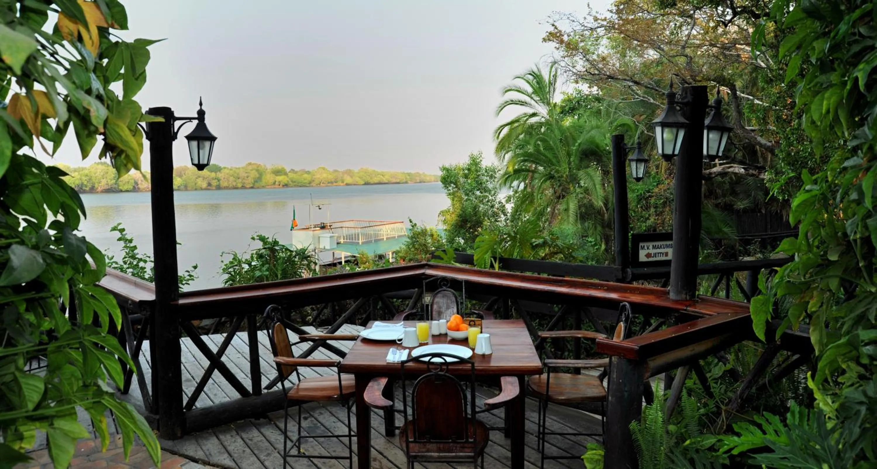 Breakfast in The Victoria Falls Waterfront