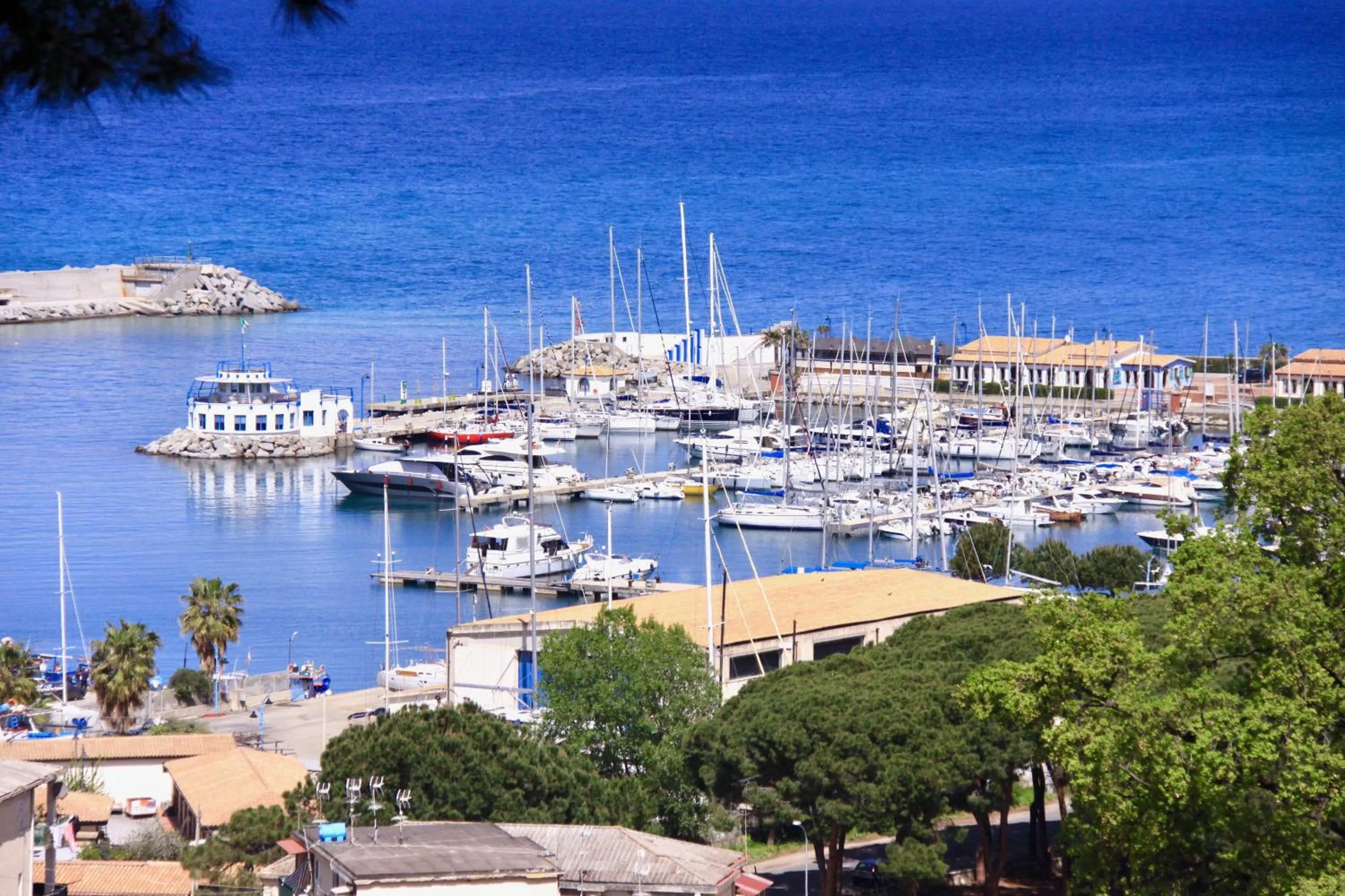 Neighbourhood in S'O Smart B&B Tropea