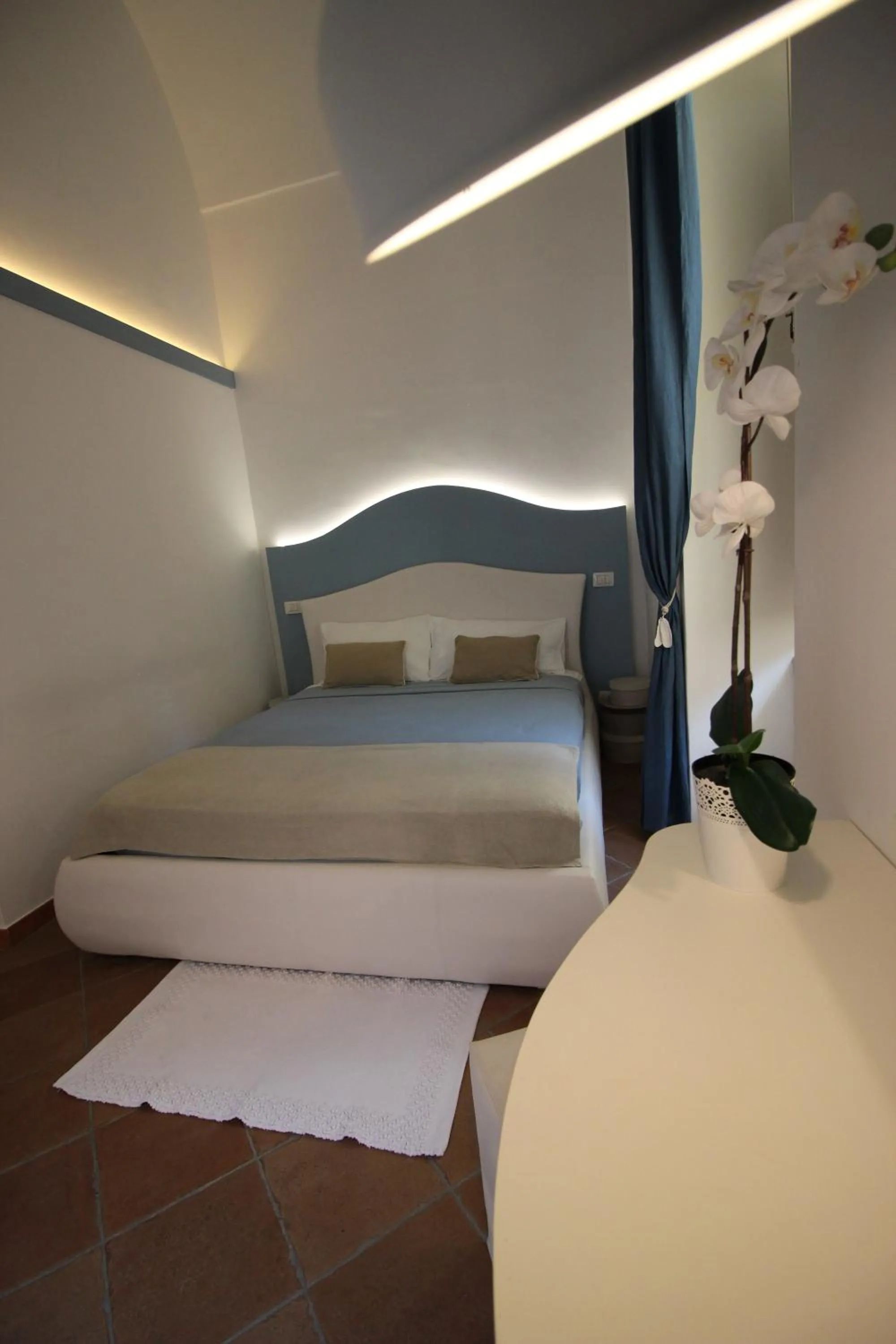 Bed in S'O Smart B&B Tropea