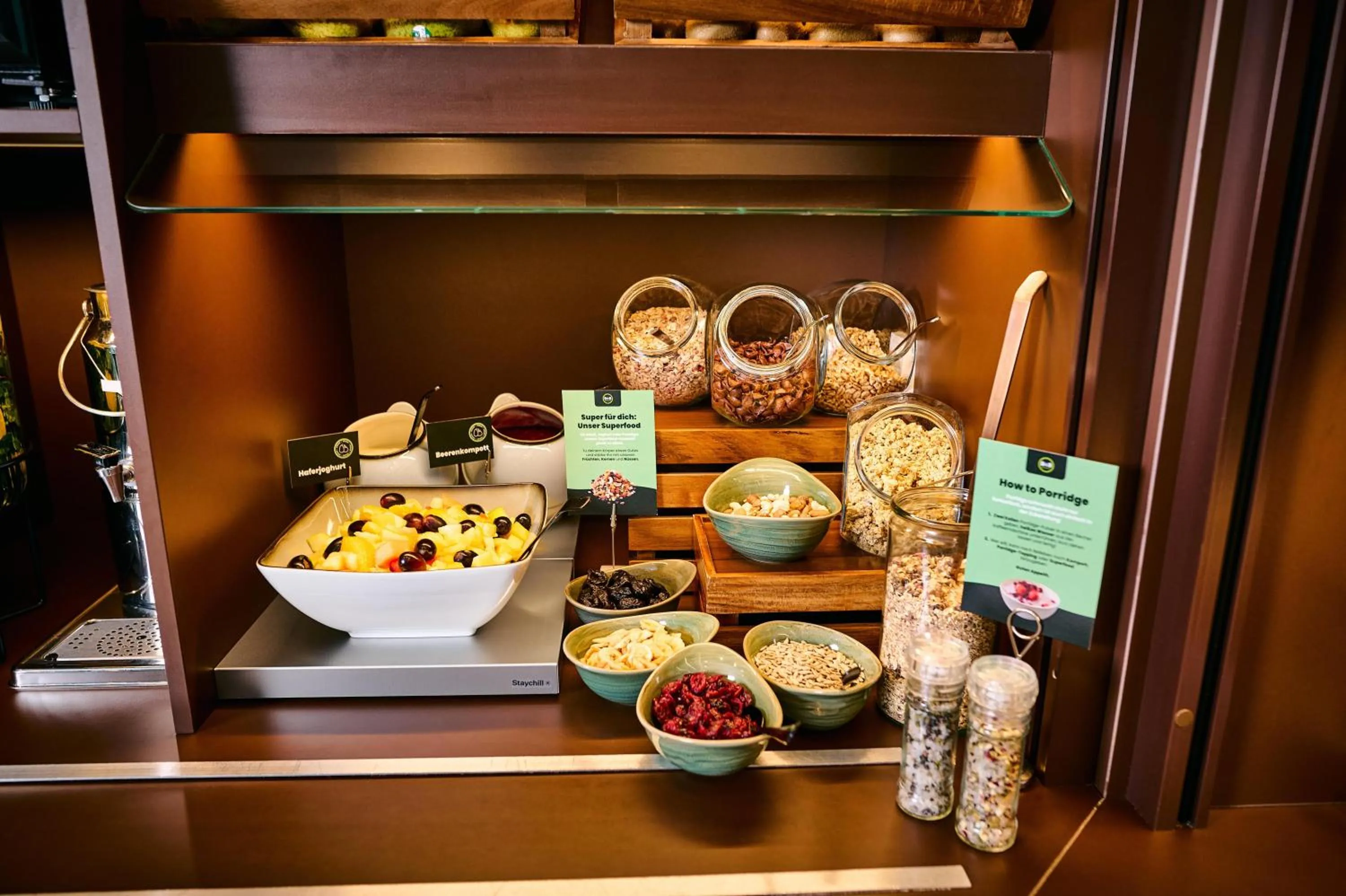 Restaurant/places to eat in B&B Hotel Passau