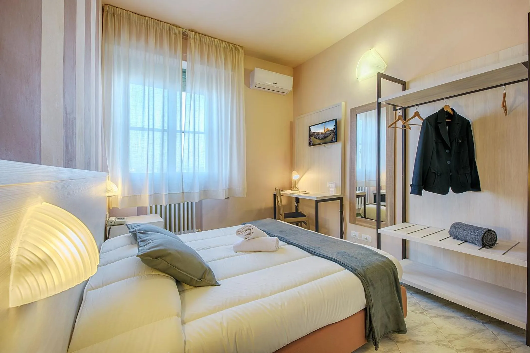 Bed in Hotel Castello